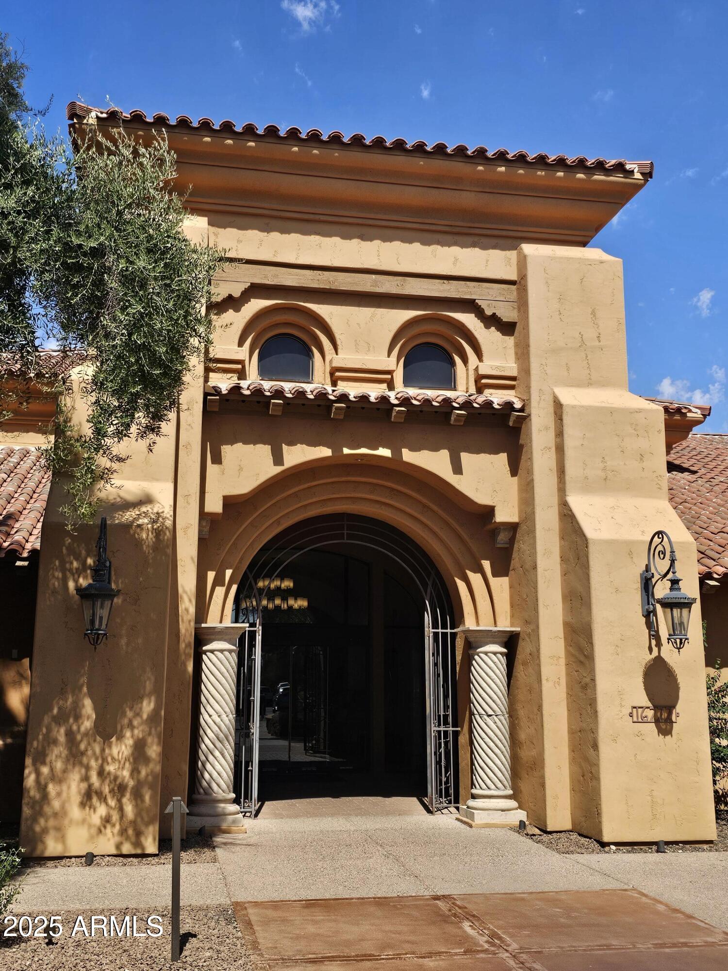 16944 W CORONADO Road