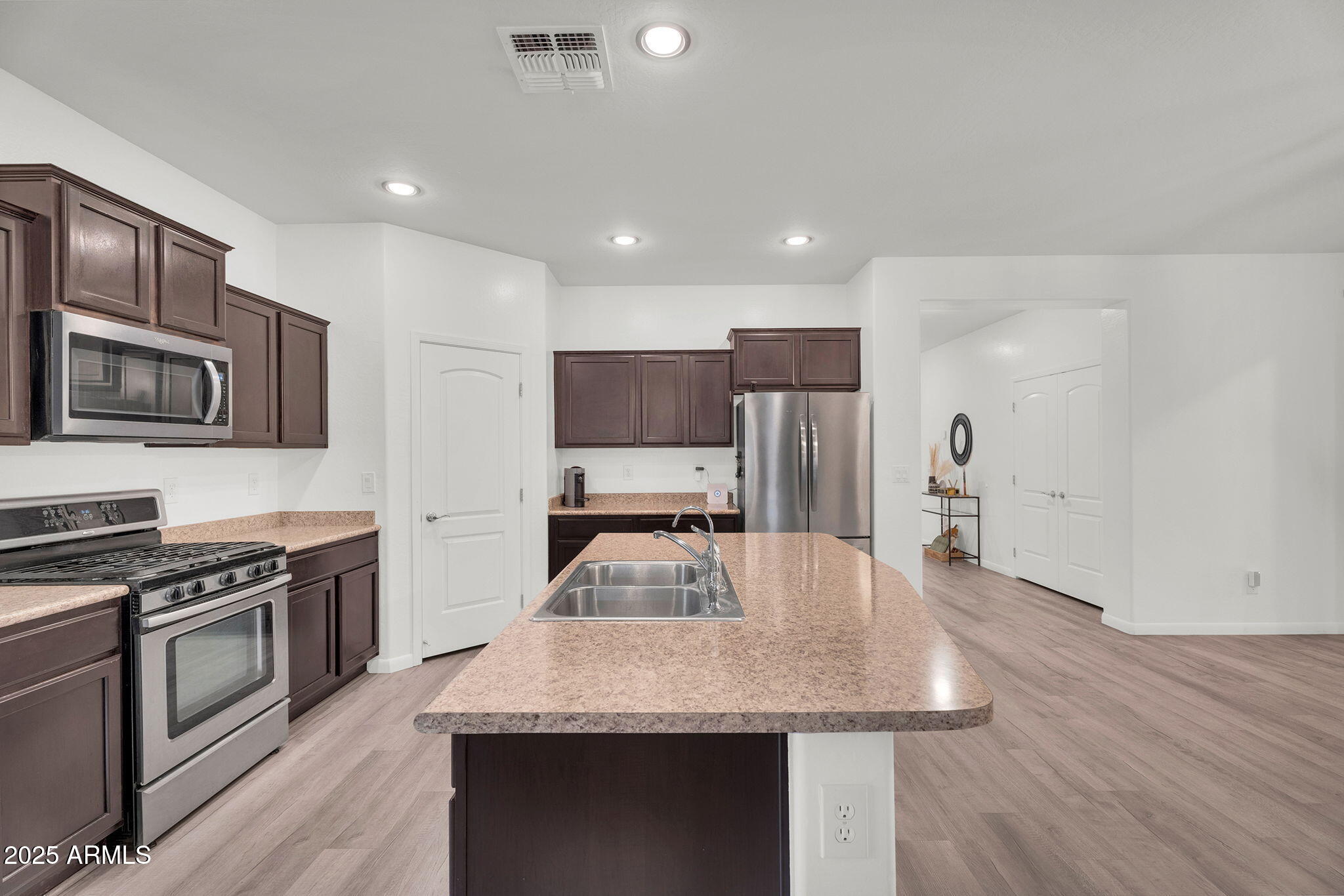 6579 W GEORGETOWN Way