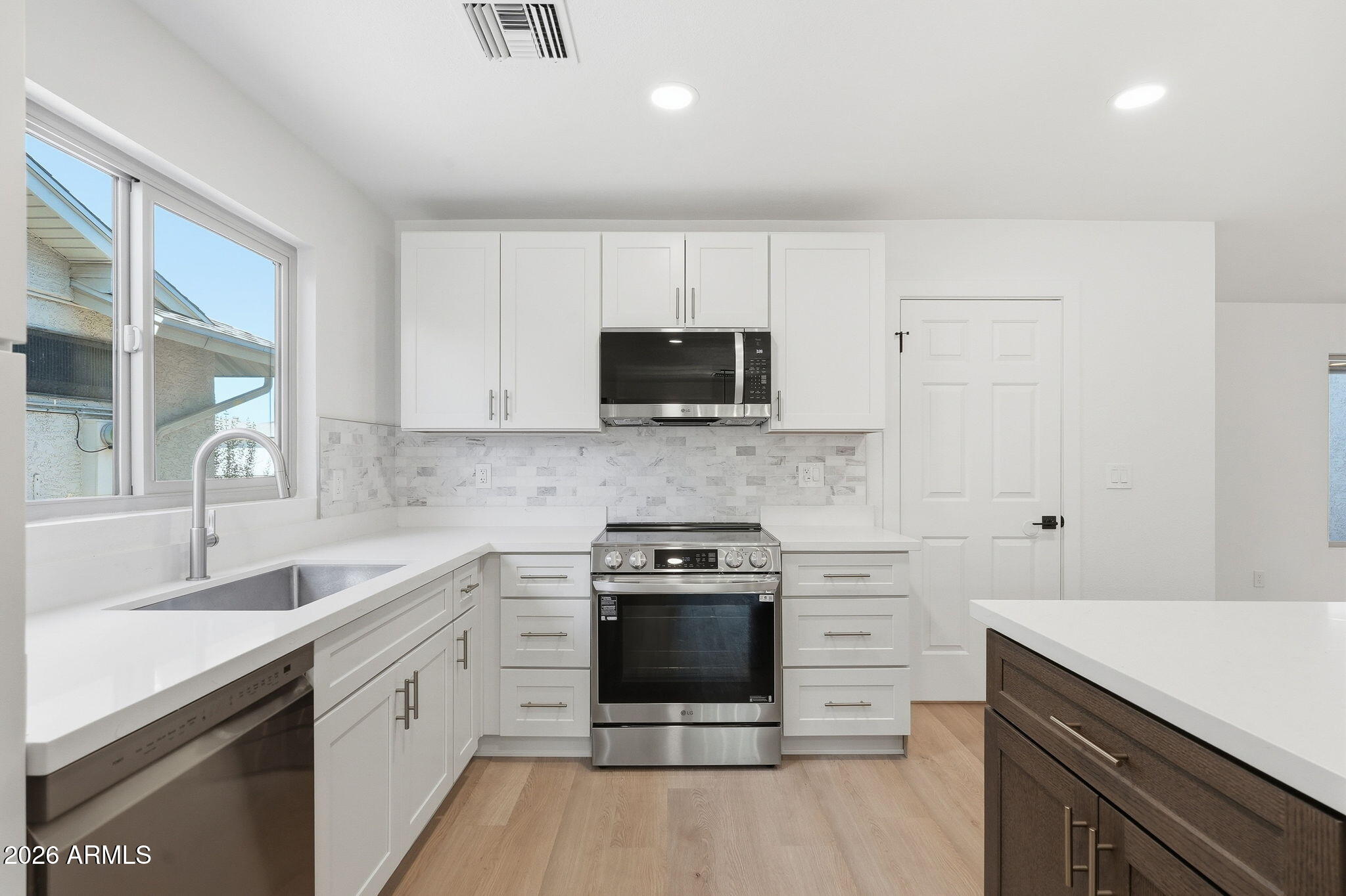 940 S 78TH Place