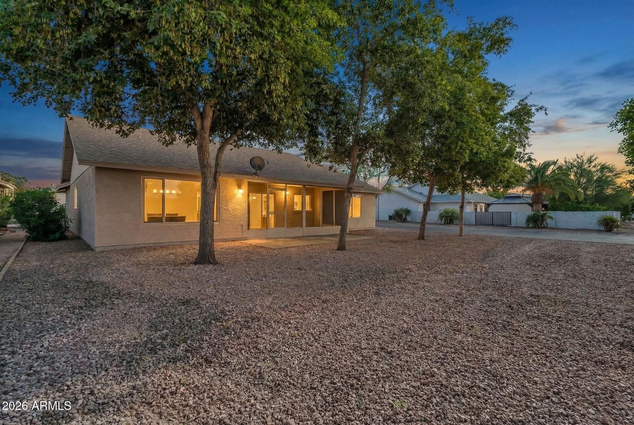 940 S 78TH Place
