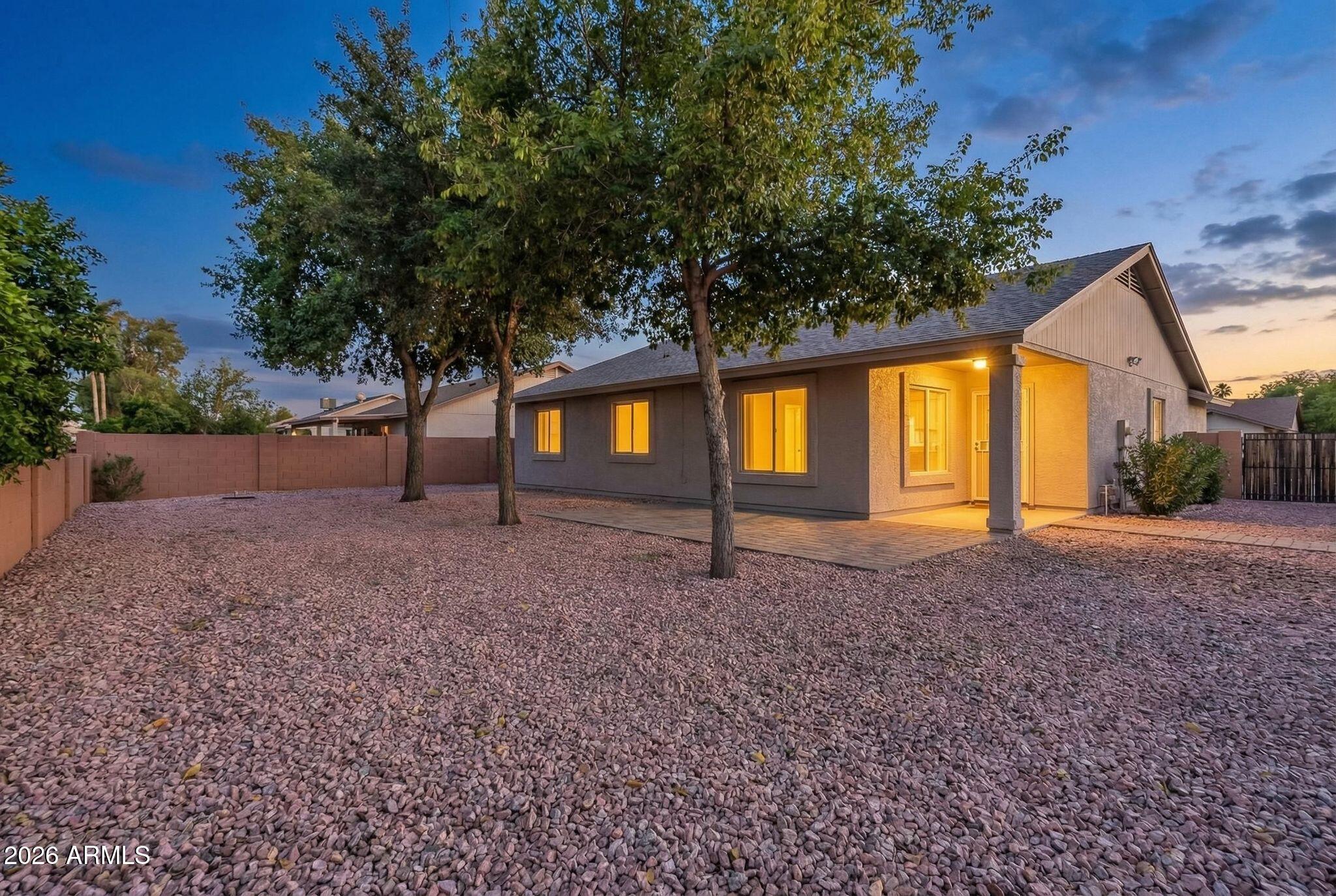 940 S 78TH Place