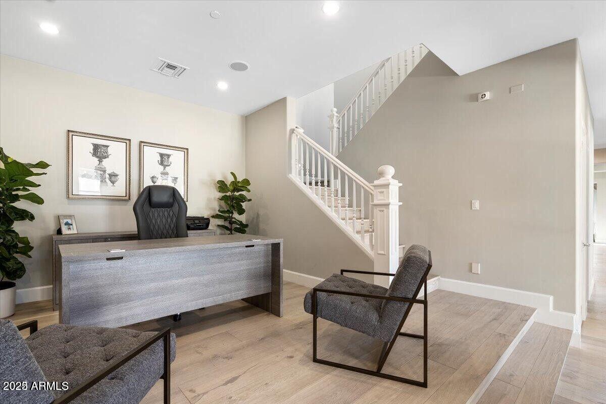 10074 E FLATHORN Drive