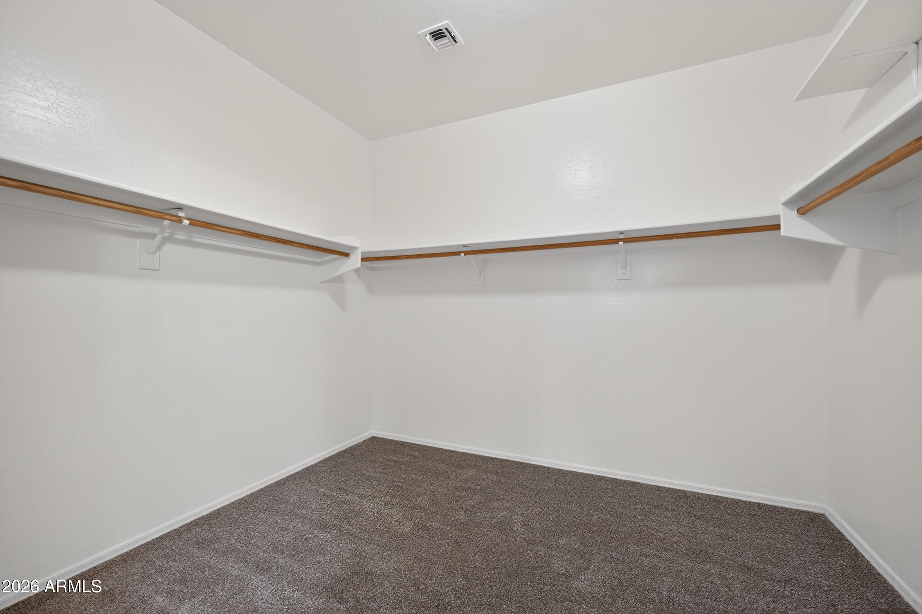 3850 E Longhorn Street