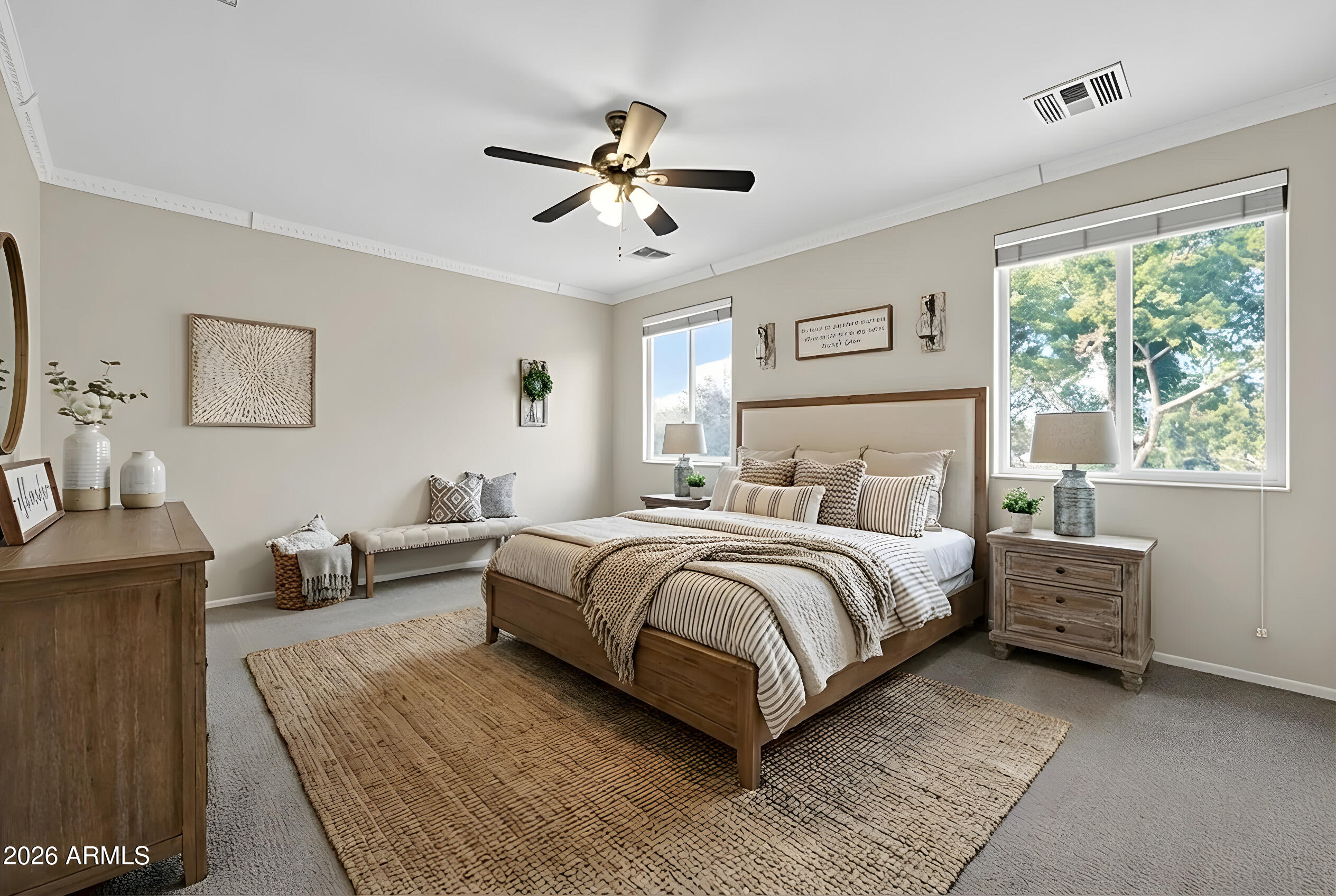 3850 E Longhorn Street