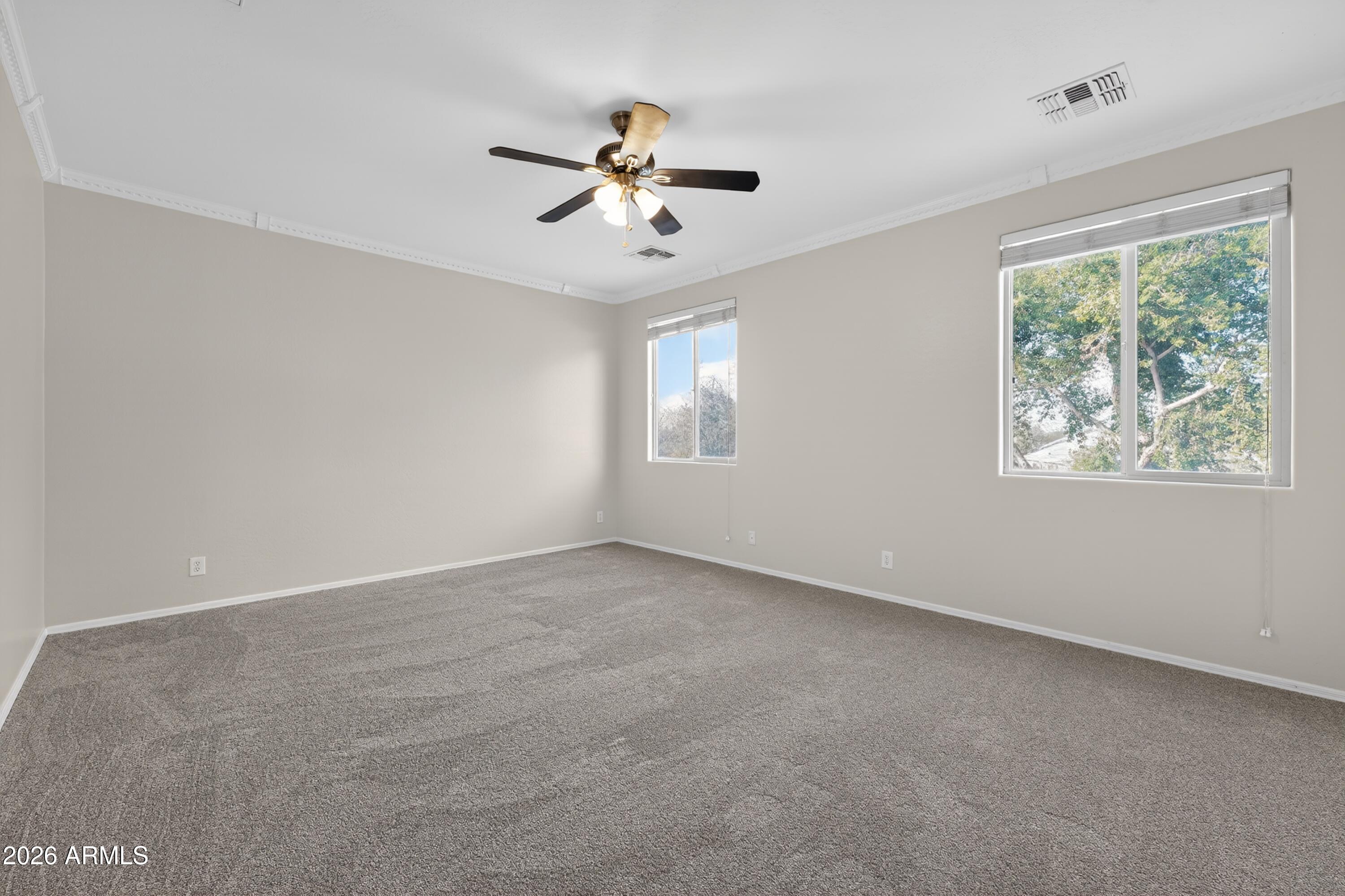 3850 E Longhorn Street