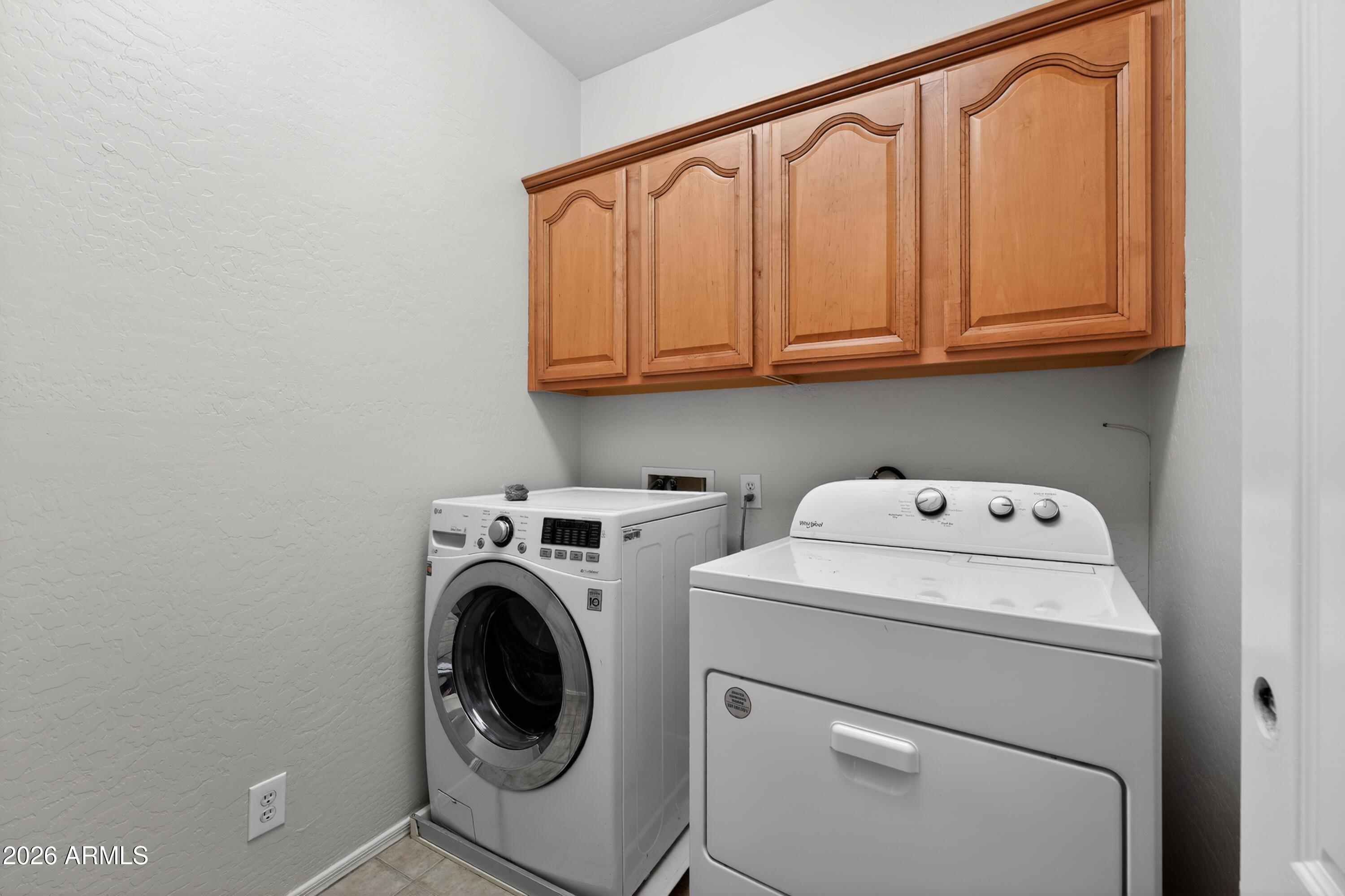 3850 E Longhorn Street