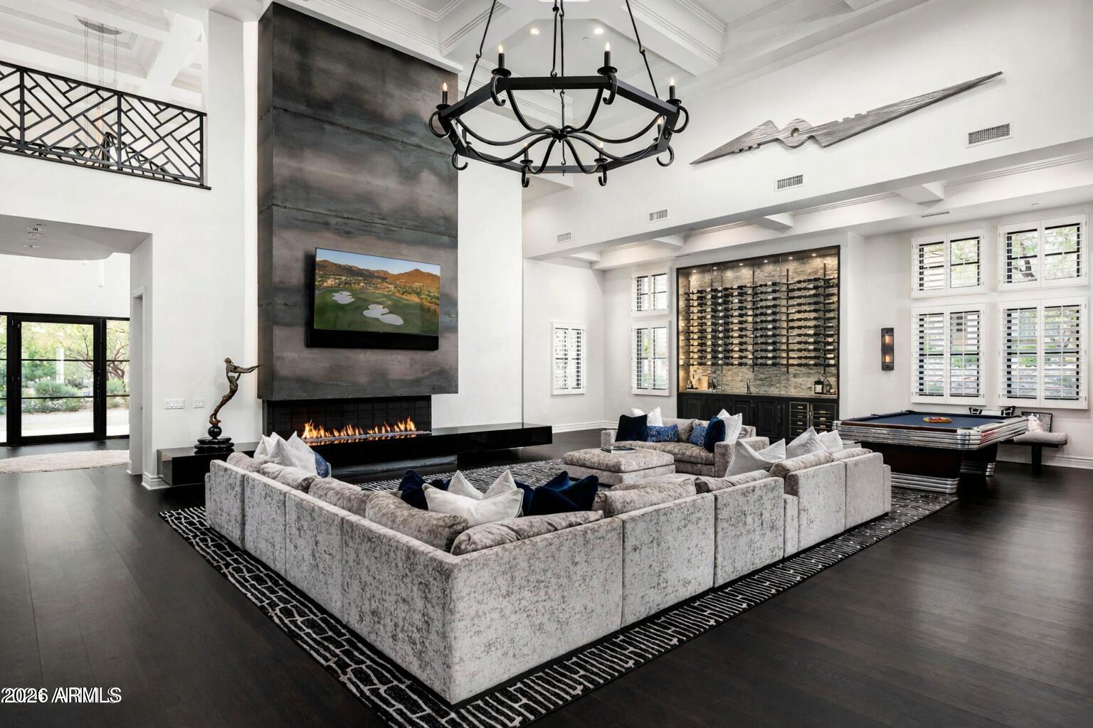 10163 E HUALAPAI Drive