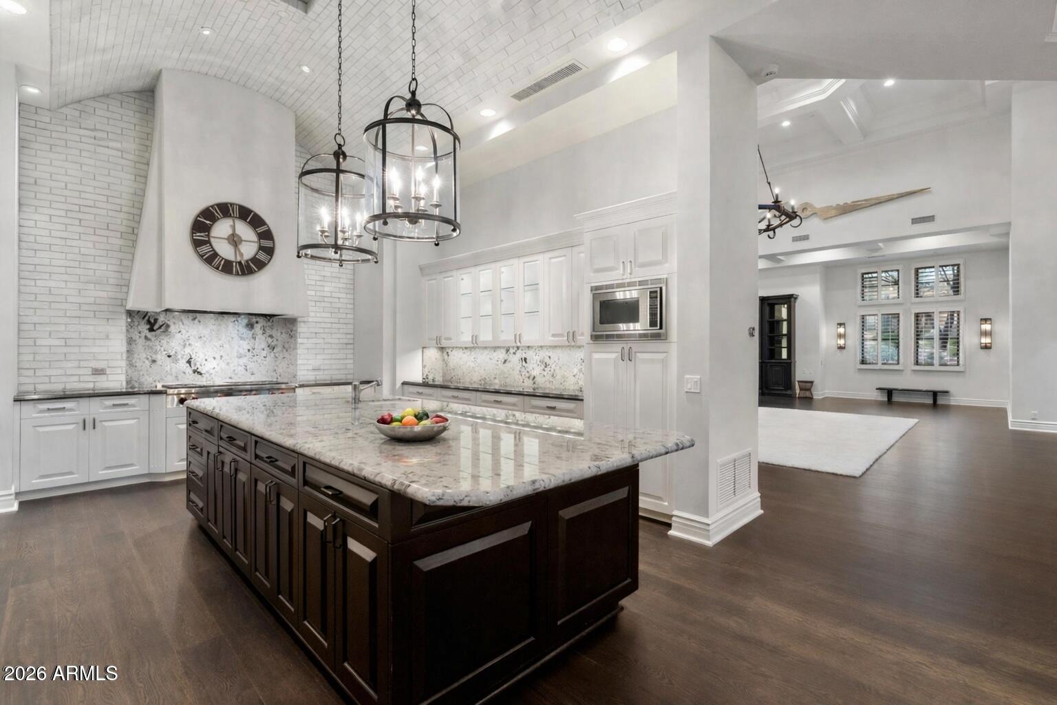 10163 E HUALAPAI Drive