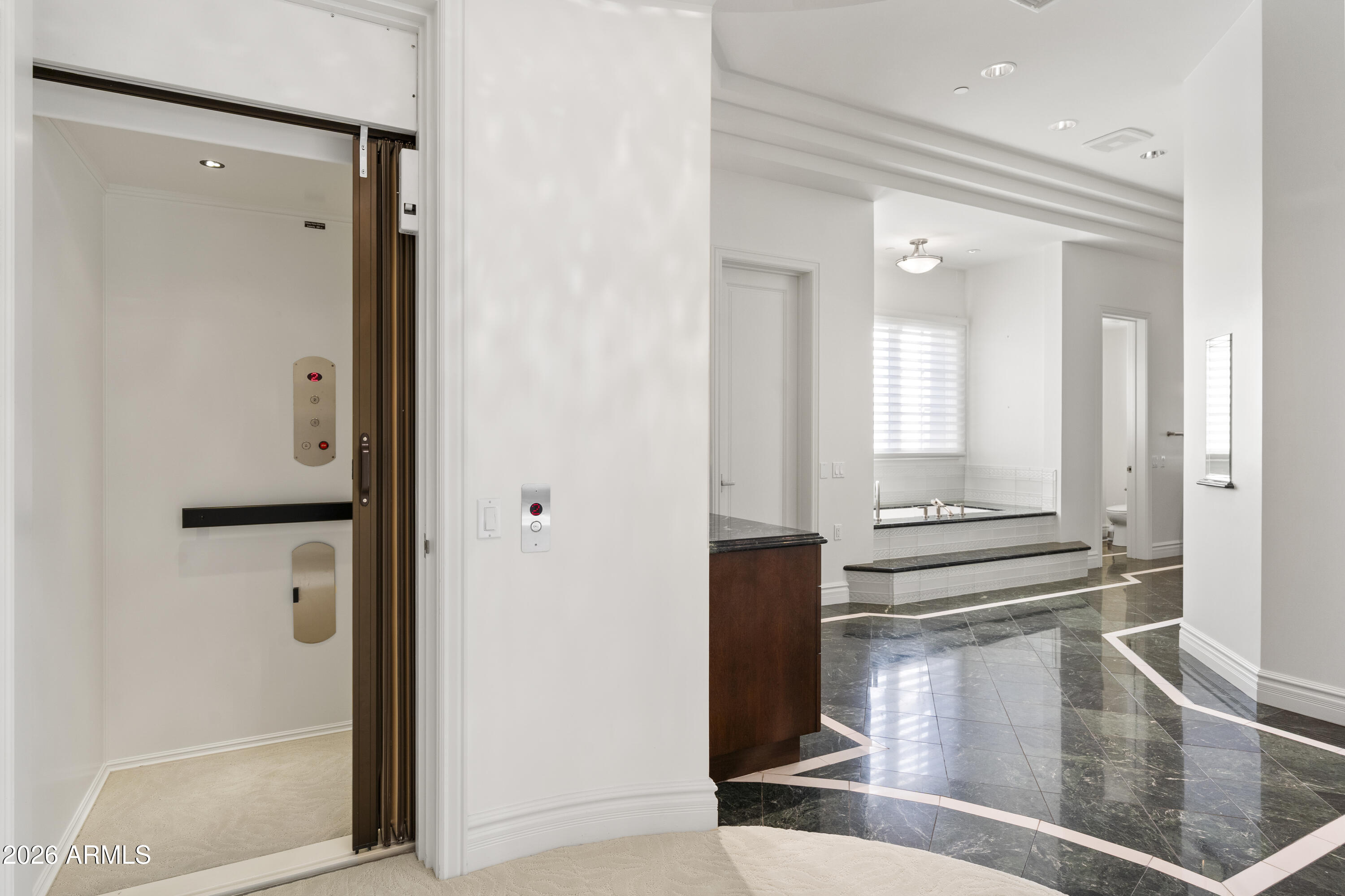 10163 E HUALAPAI Drive