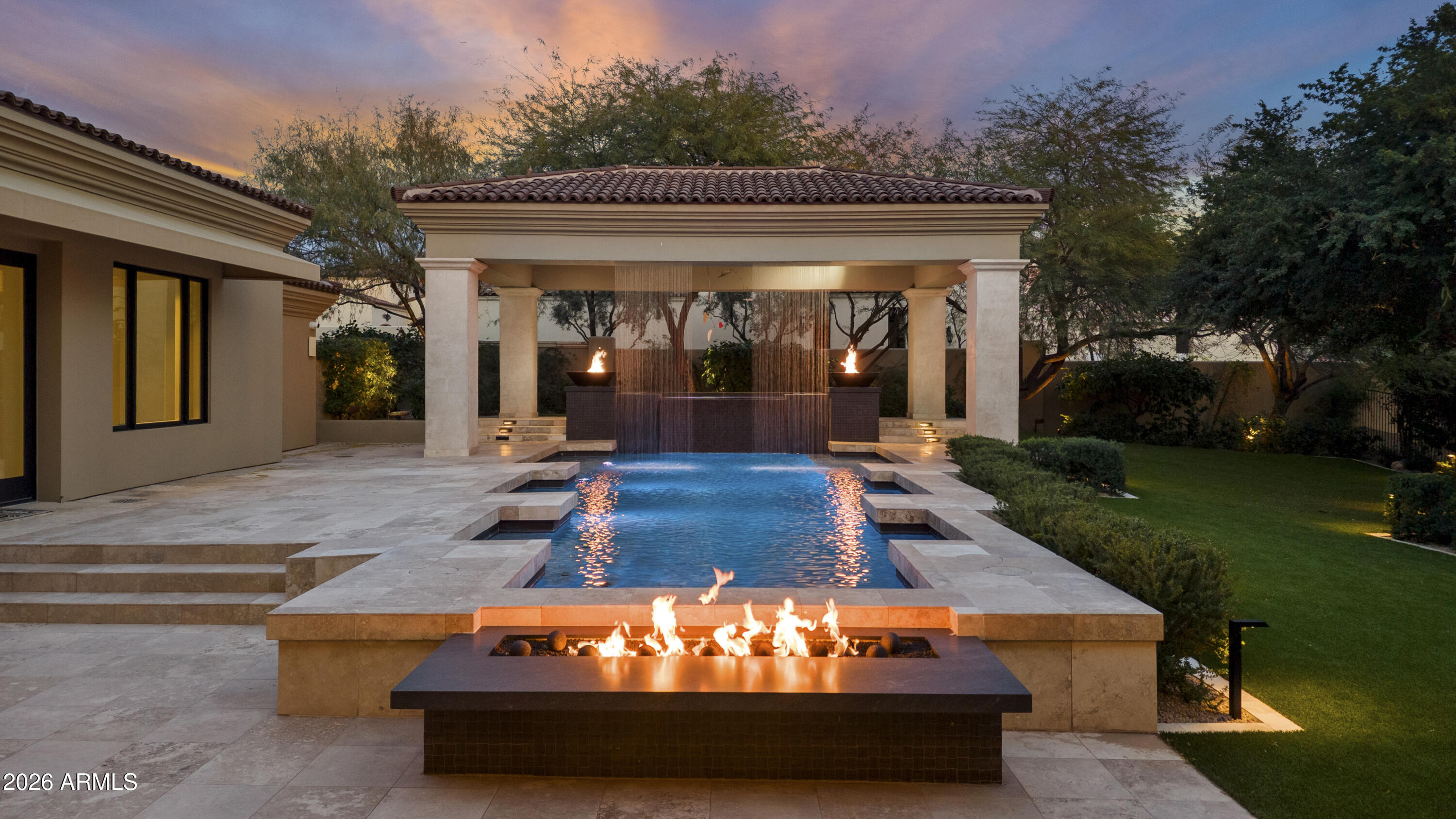 10163 E HUALAPAI Drive