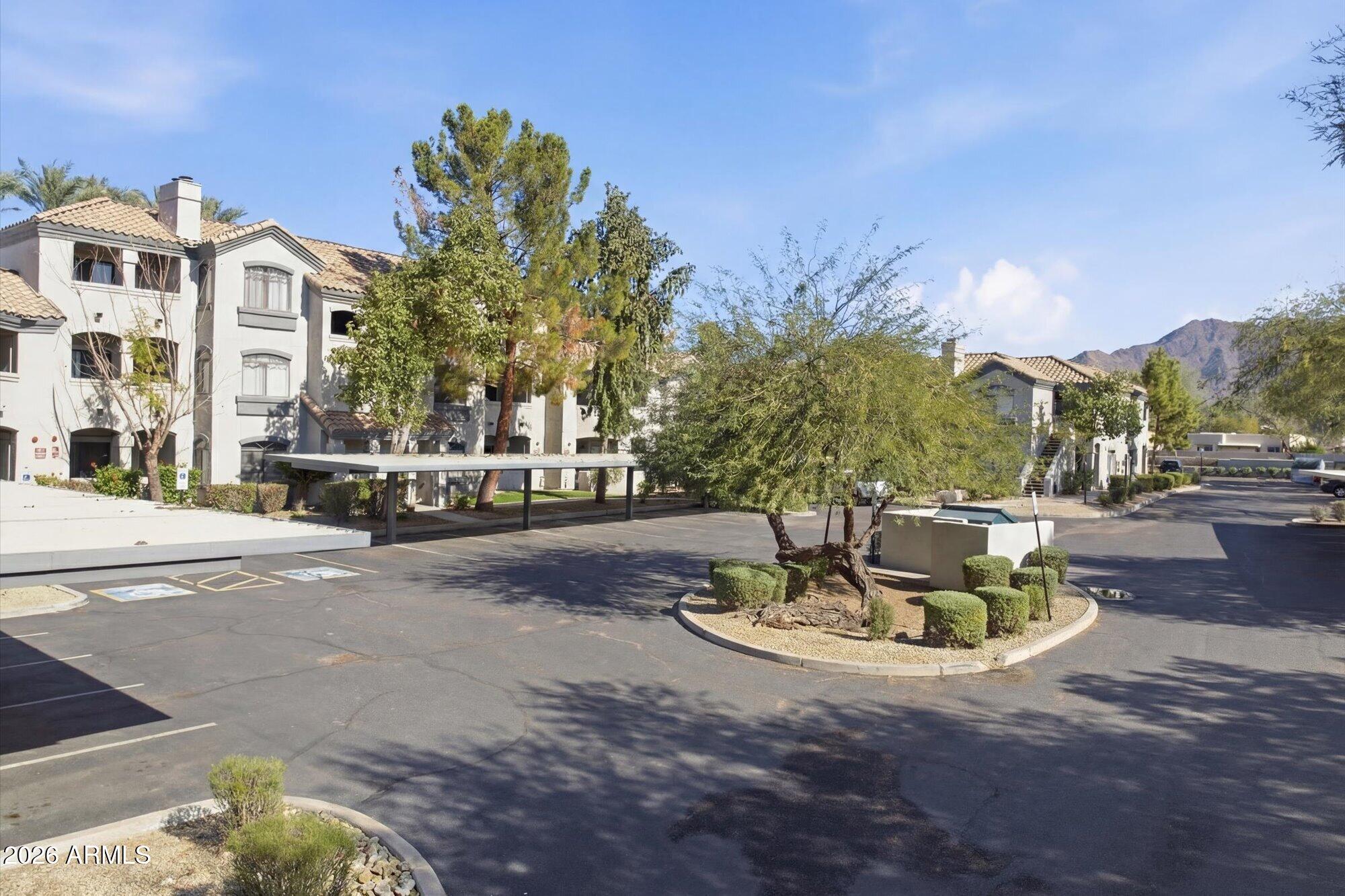 15095 N THOMPSON PEAK Parkway 1044