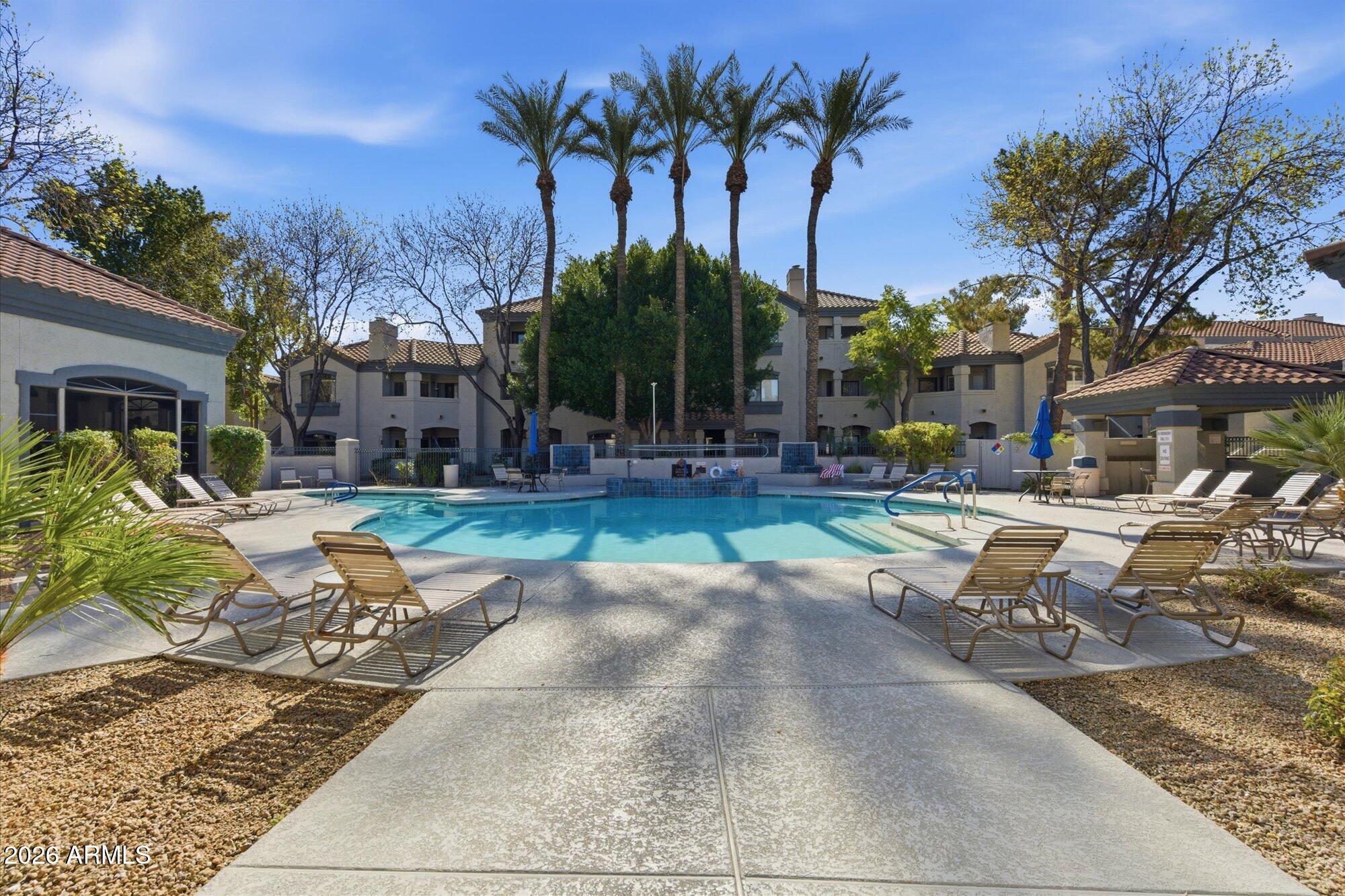 15095 N THOMPSON PEAK Parkway 1044