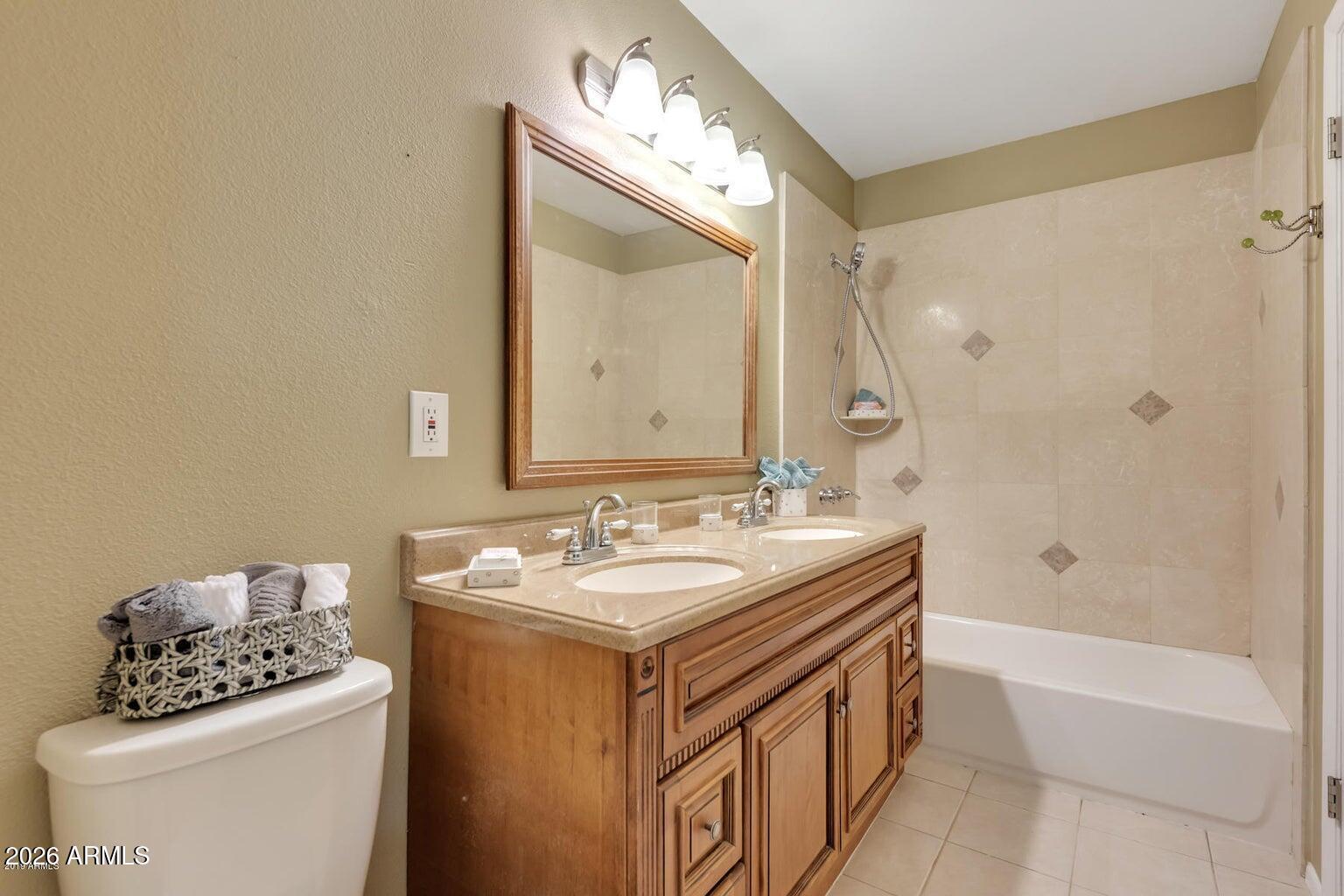 6829 E OSBORN Road A