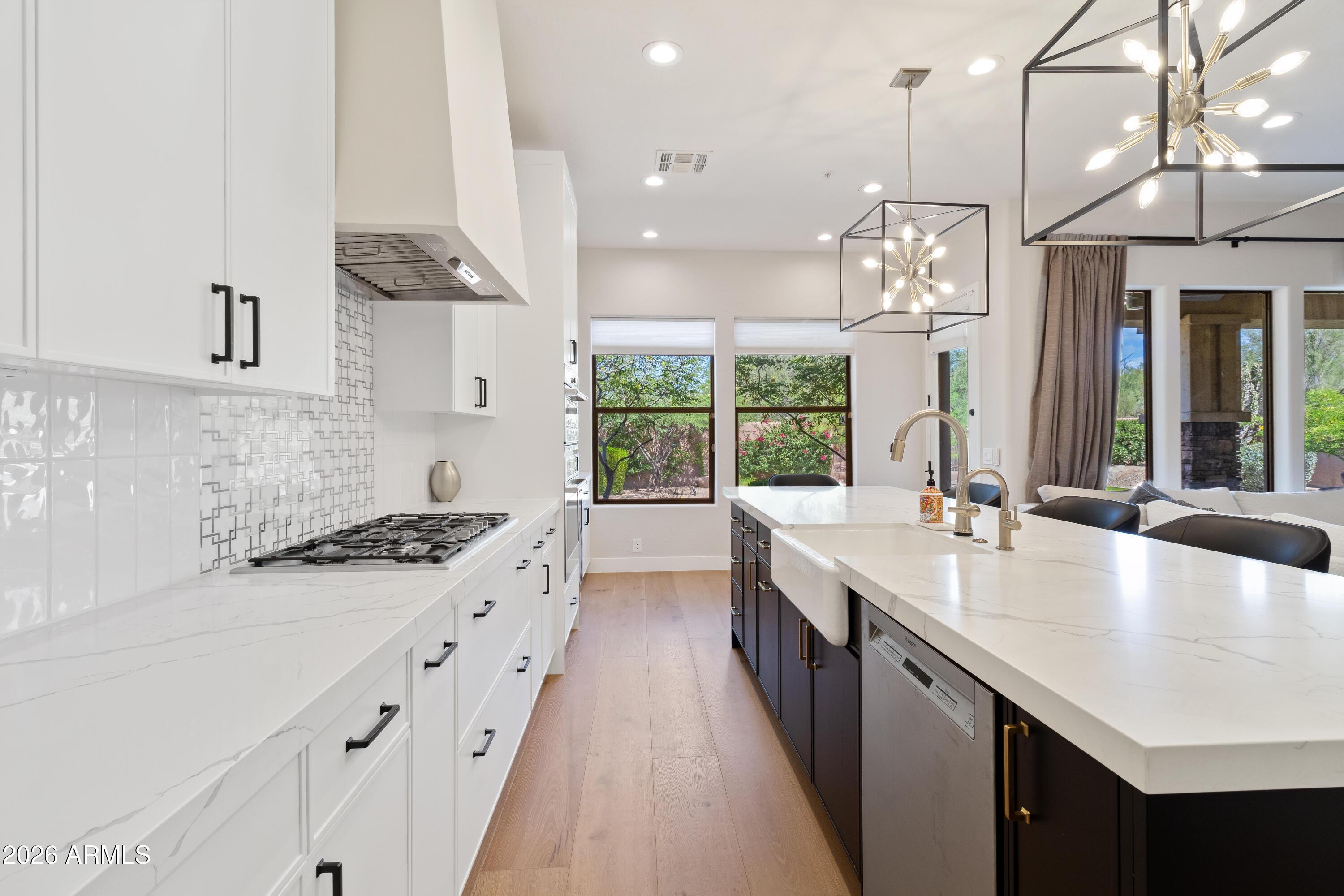 9162 E RUSTY SPUR Place