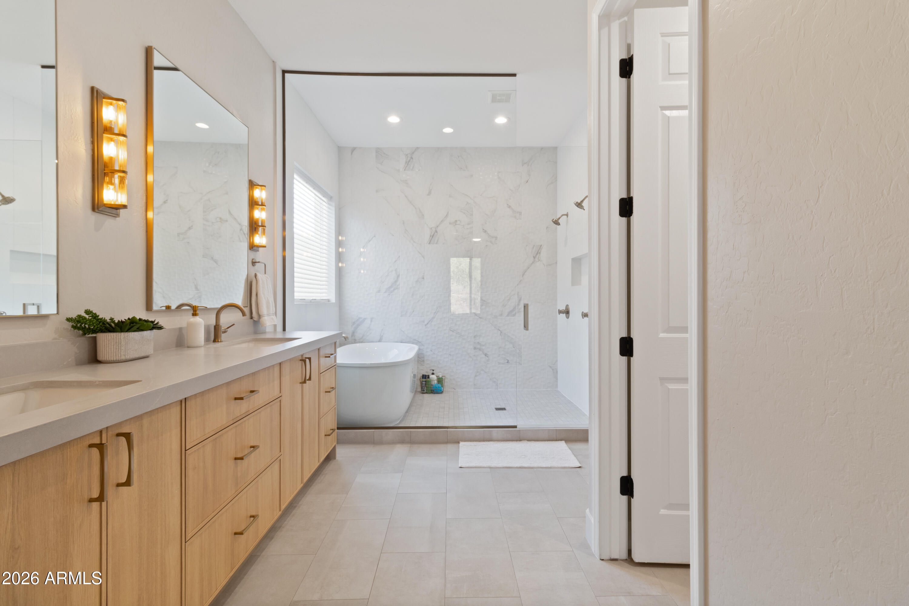 9162 E RUSTY SPUR Place