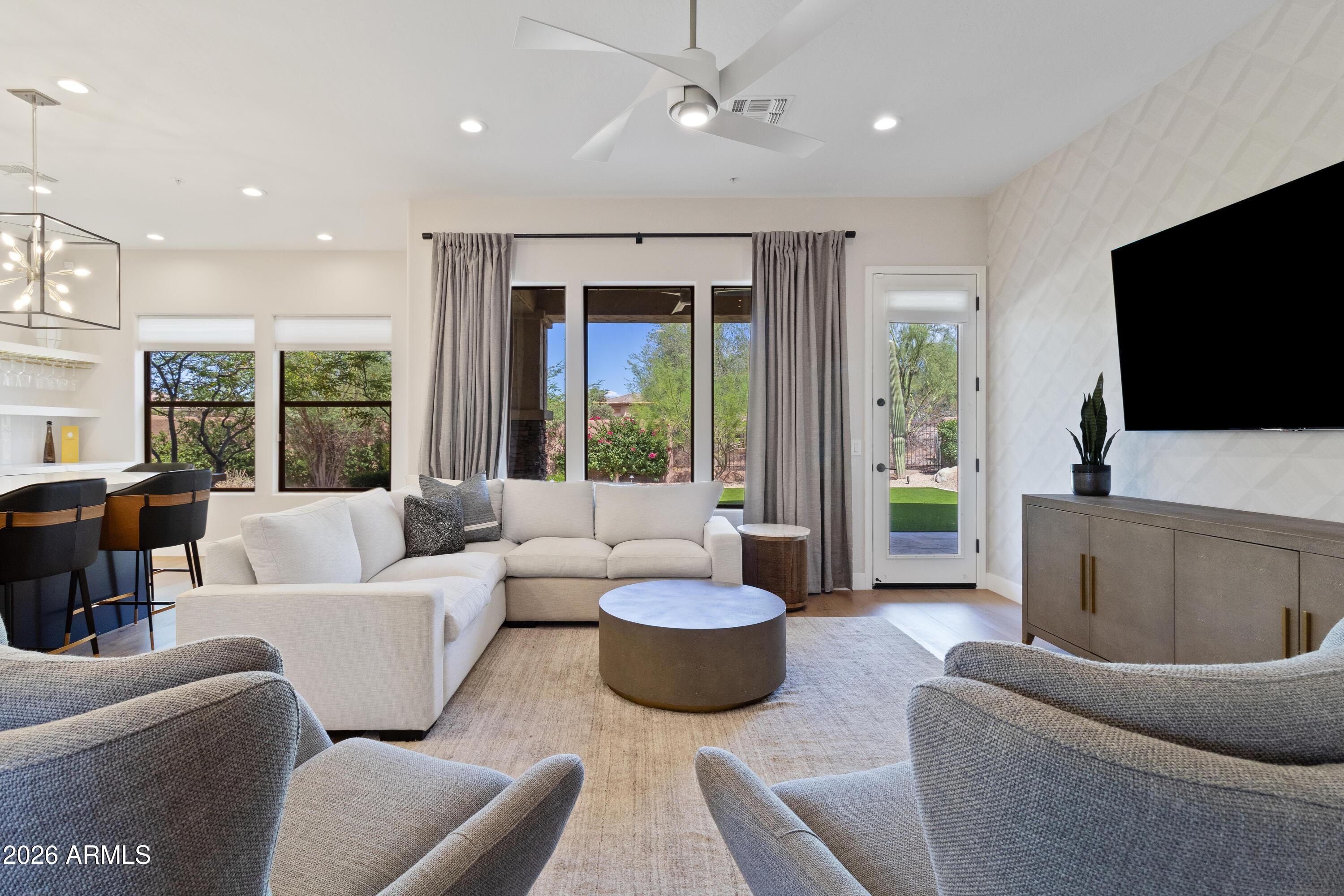 9162 E RUSTY SPUR Place