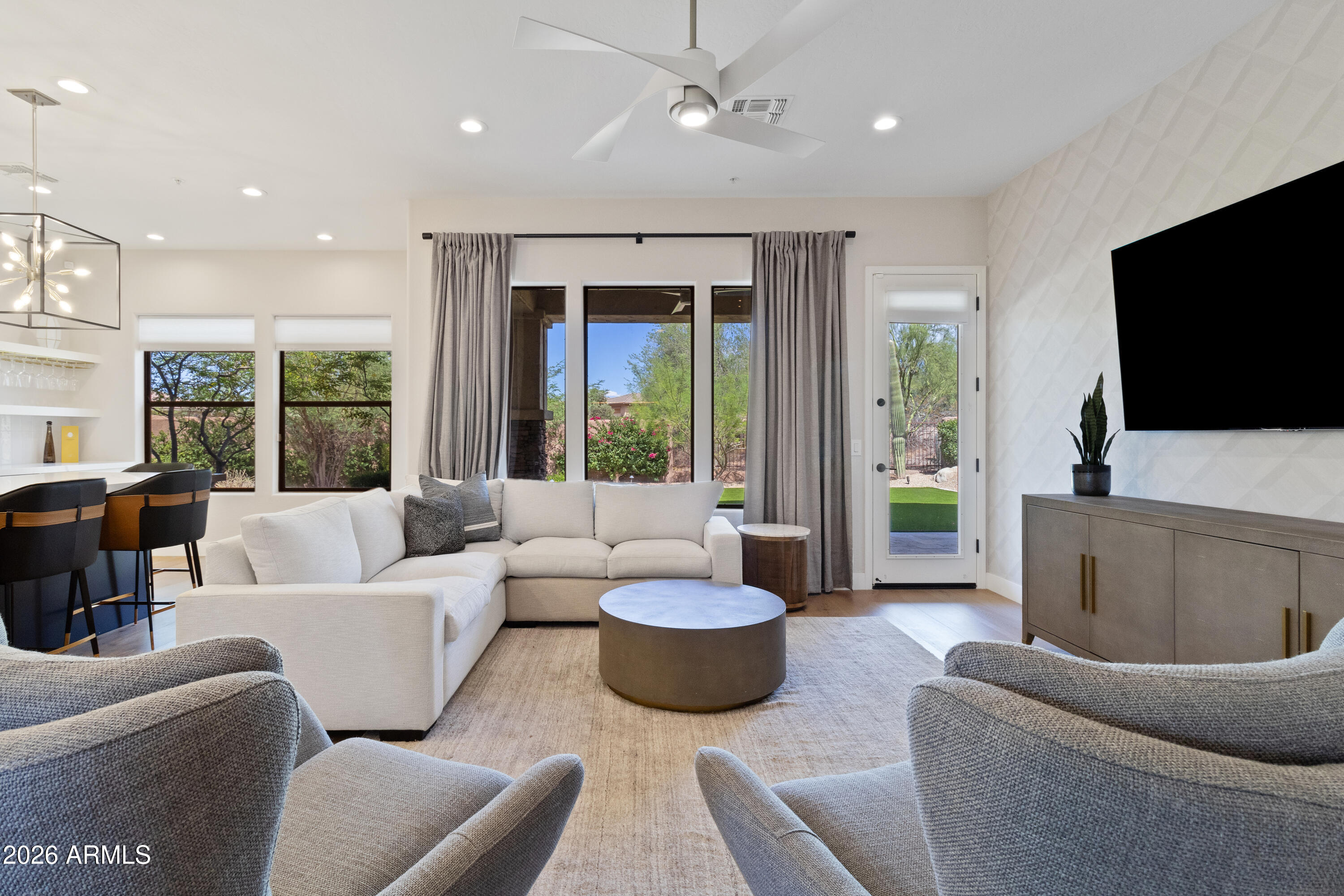 9162 E RUSTY SPUR Place