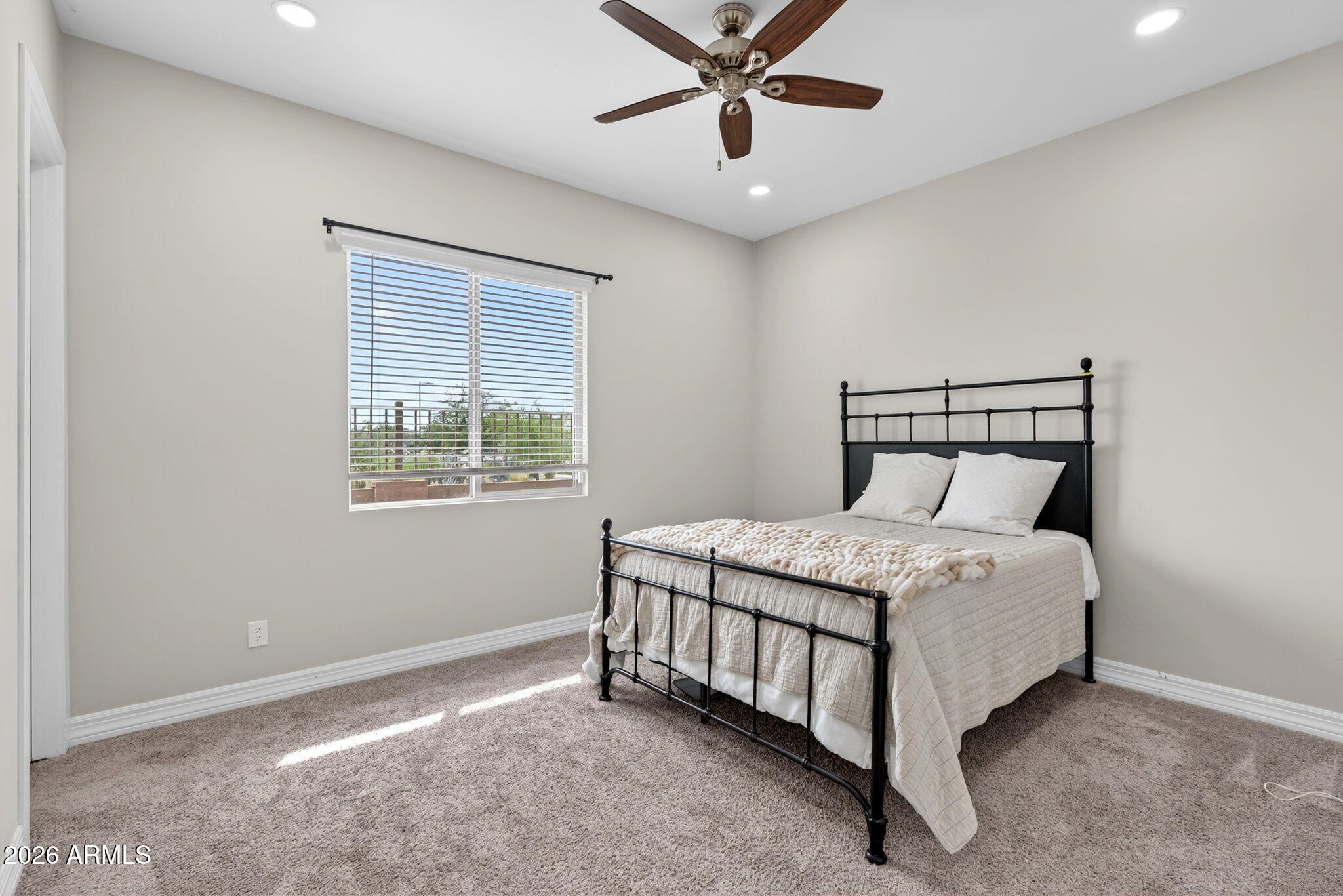 23064 E VIA LAS BRISAS