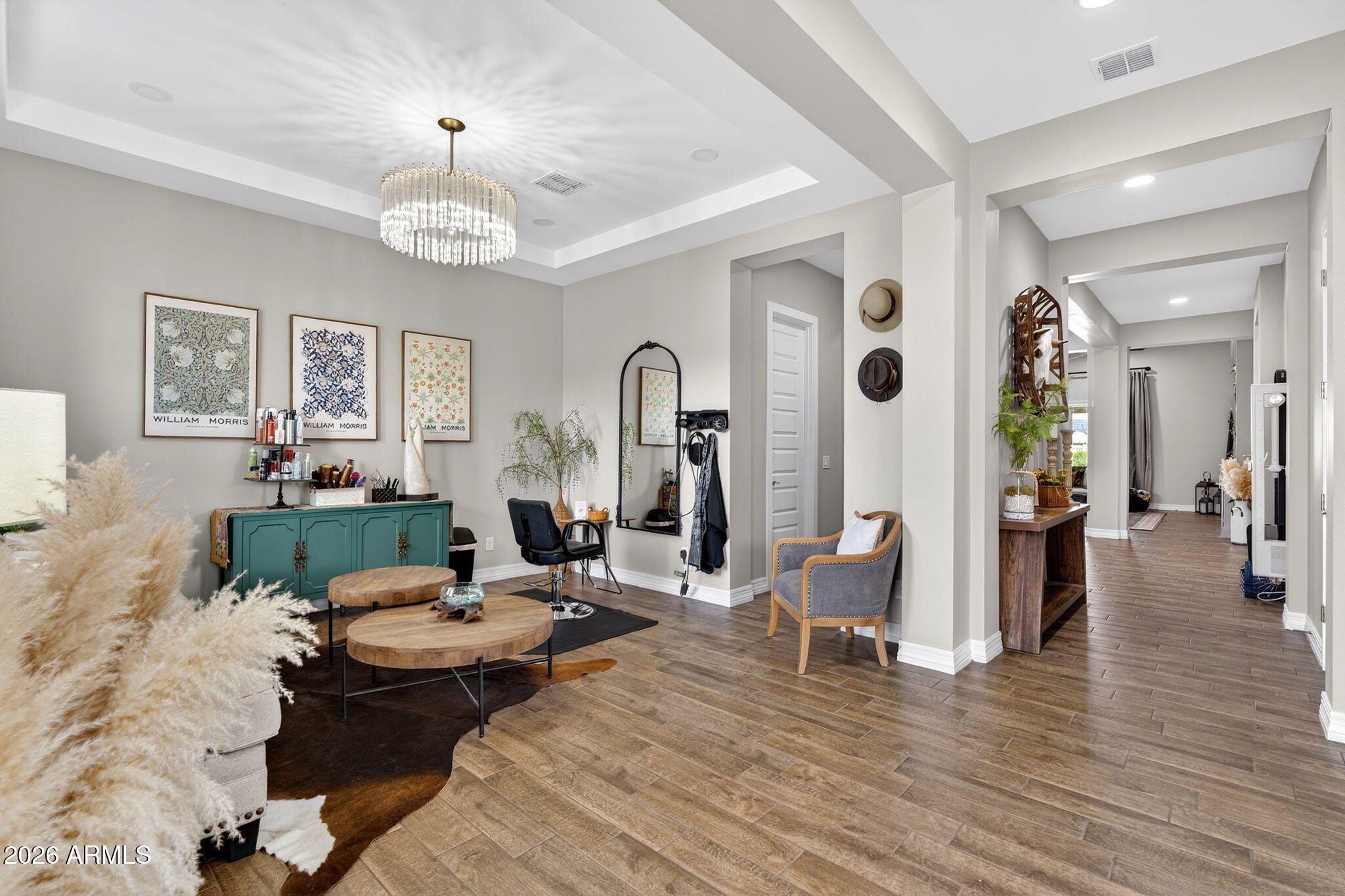 23064 E VIA LAS BRISAS