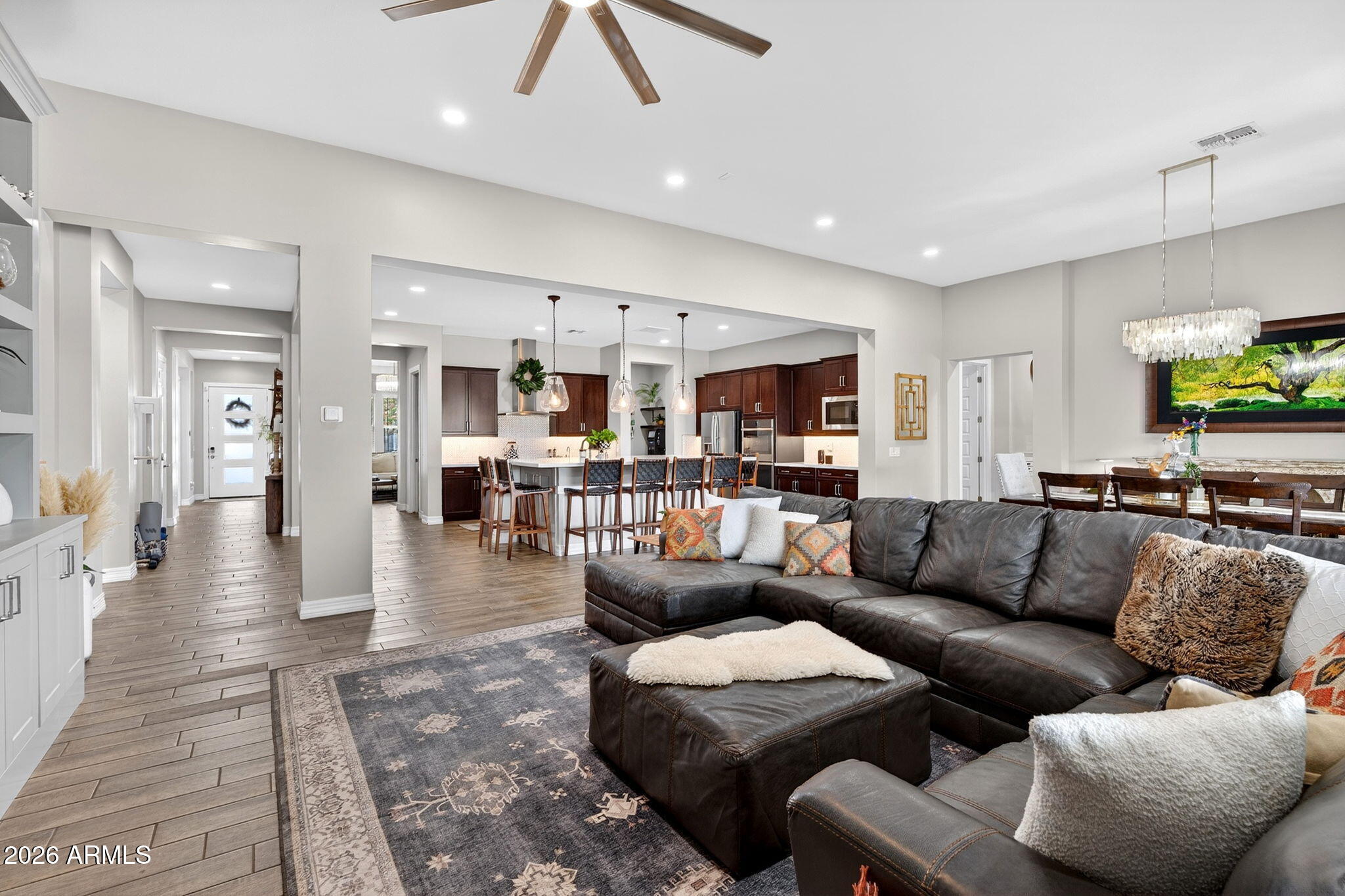 23064 E VIA LAS BRISAS