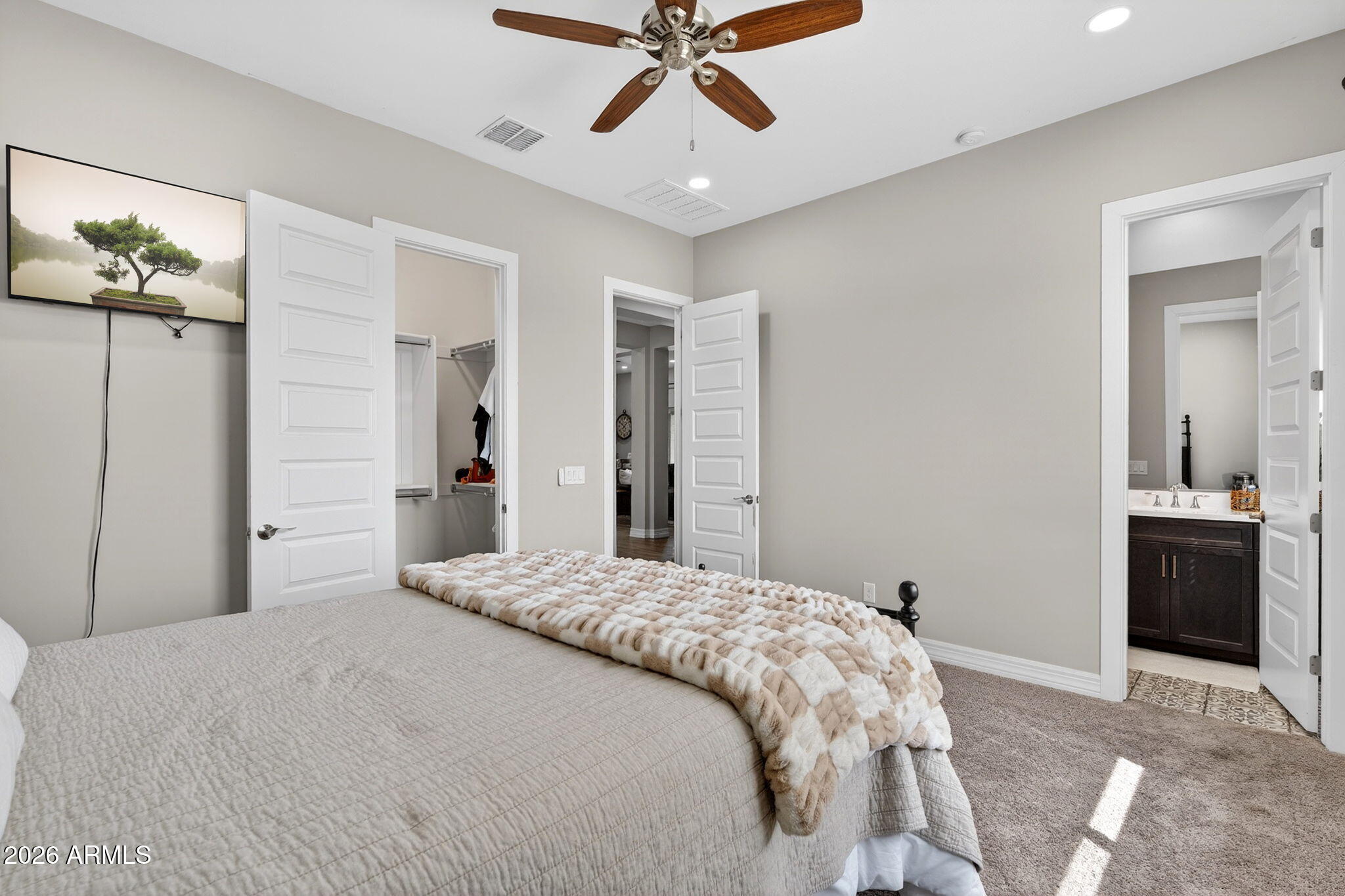 23064 E VIA LAS BRISAS