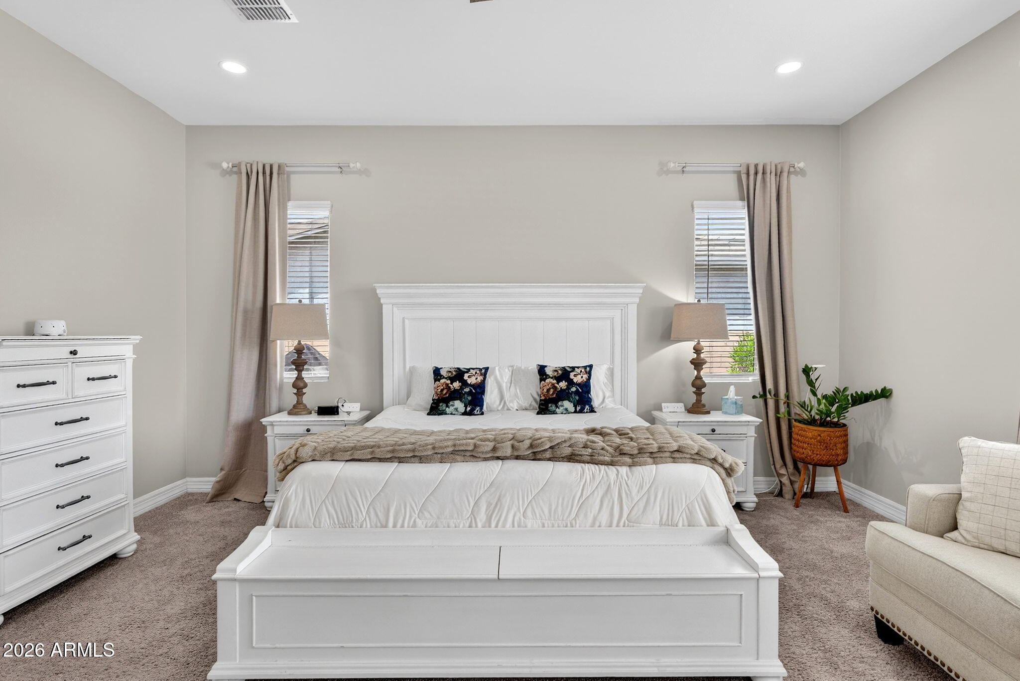 23064 E VIA LAS BRISAS