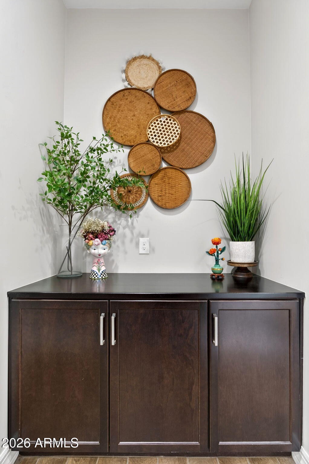 23064 E VIA LAS BRISAS