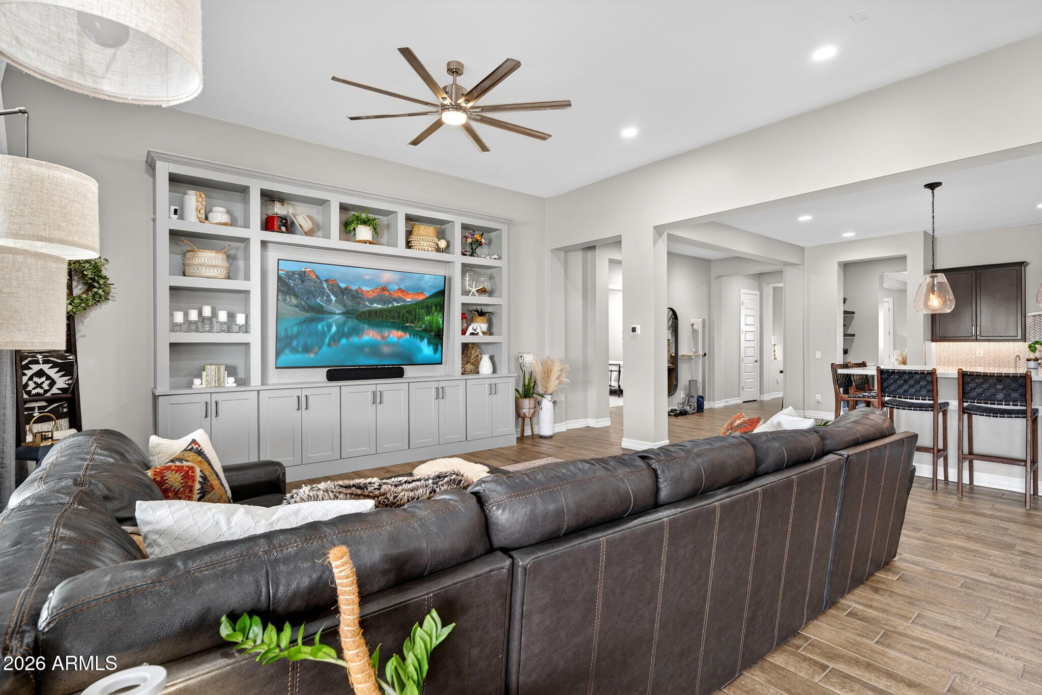 23064 E VIA LAS BRISAS