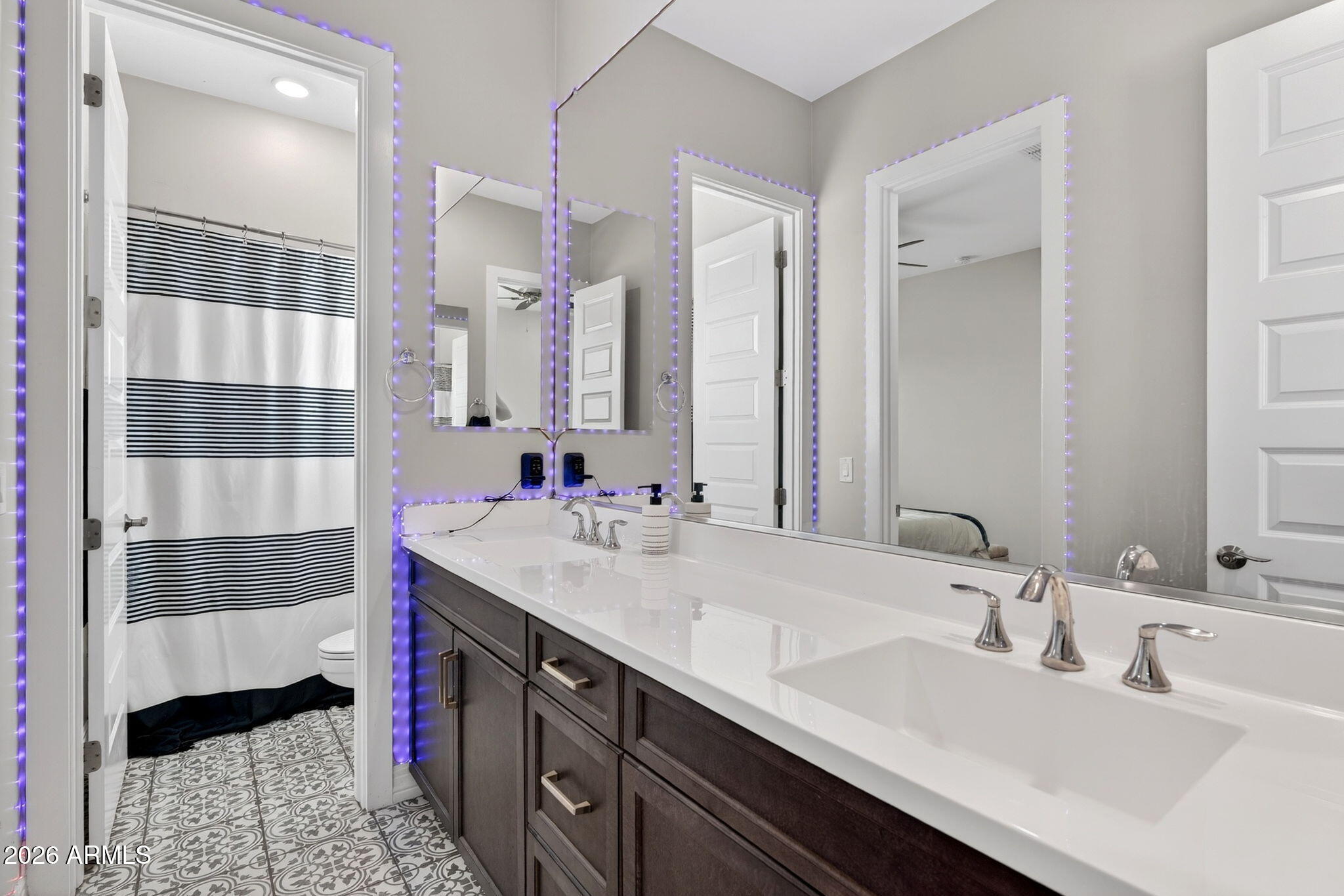 23064 E VIA LAS BRISAS