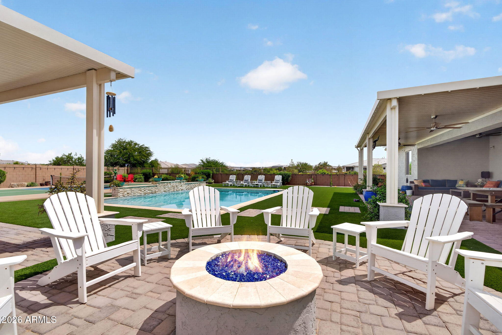 23064 E VIA LAS BRISAS