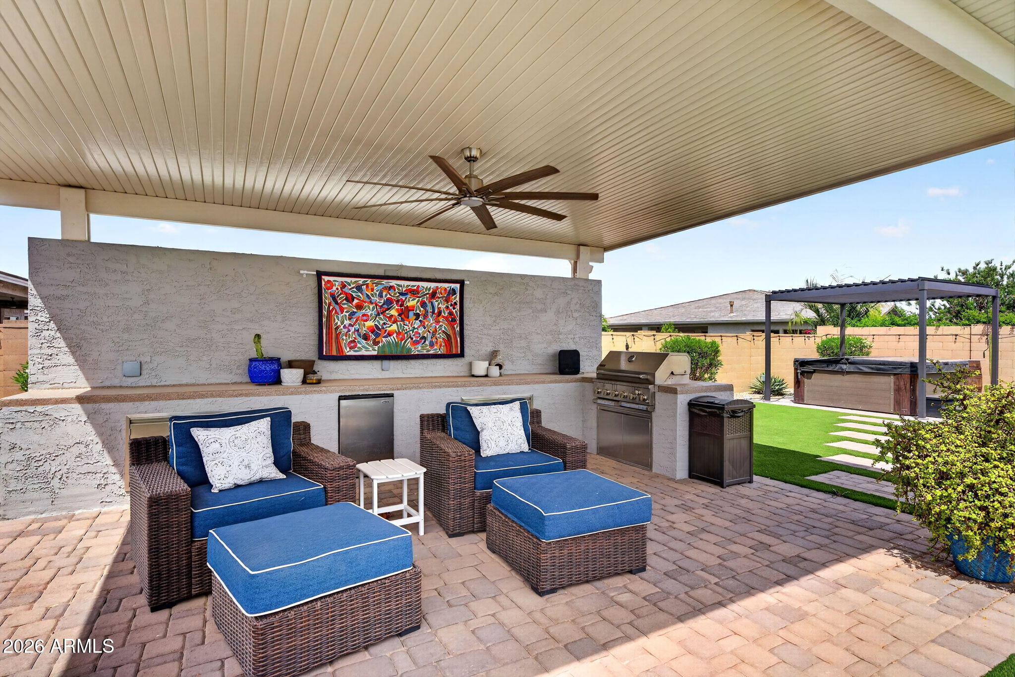 23064 E VIA LAS BRISAS