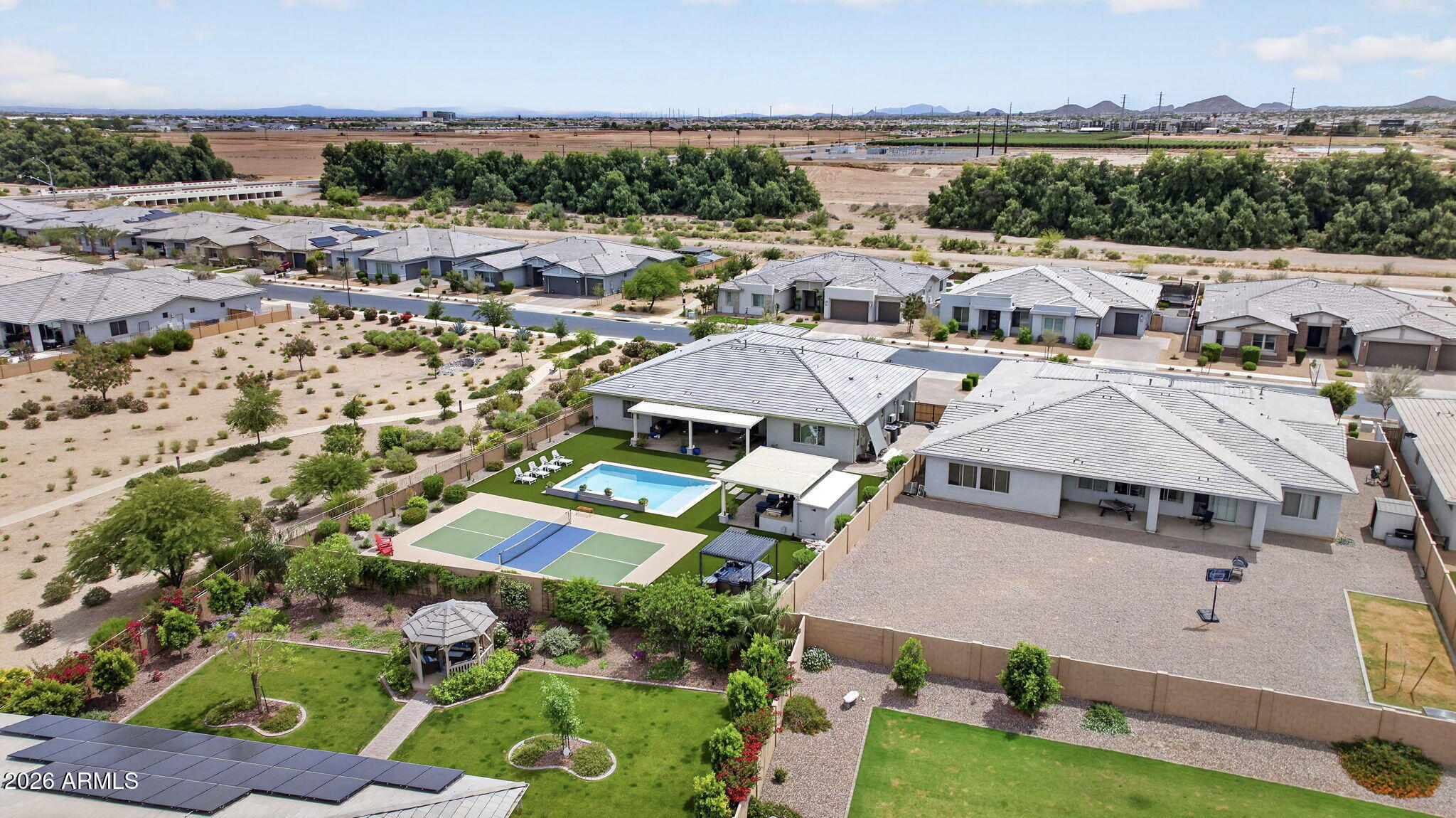 23064 E VIA LAS BRISAS