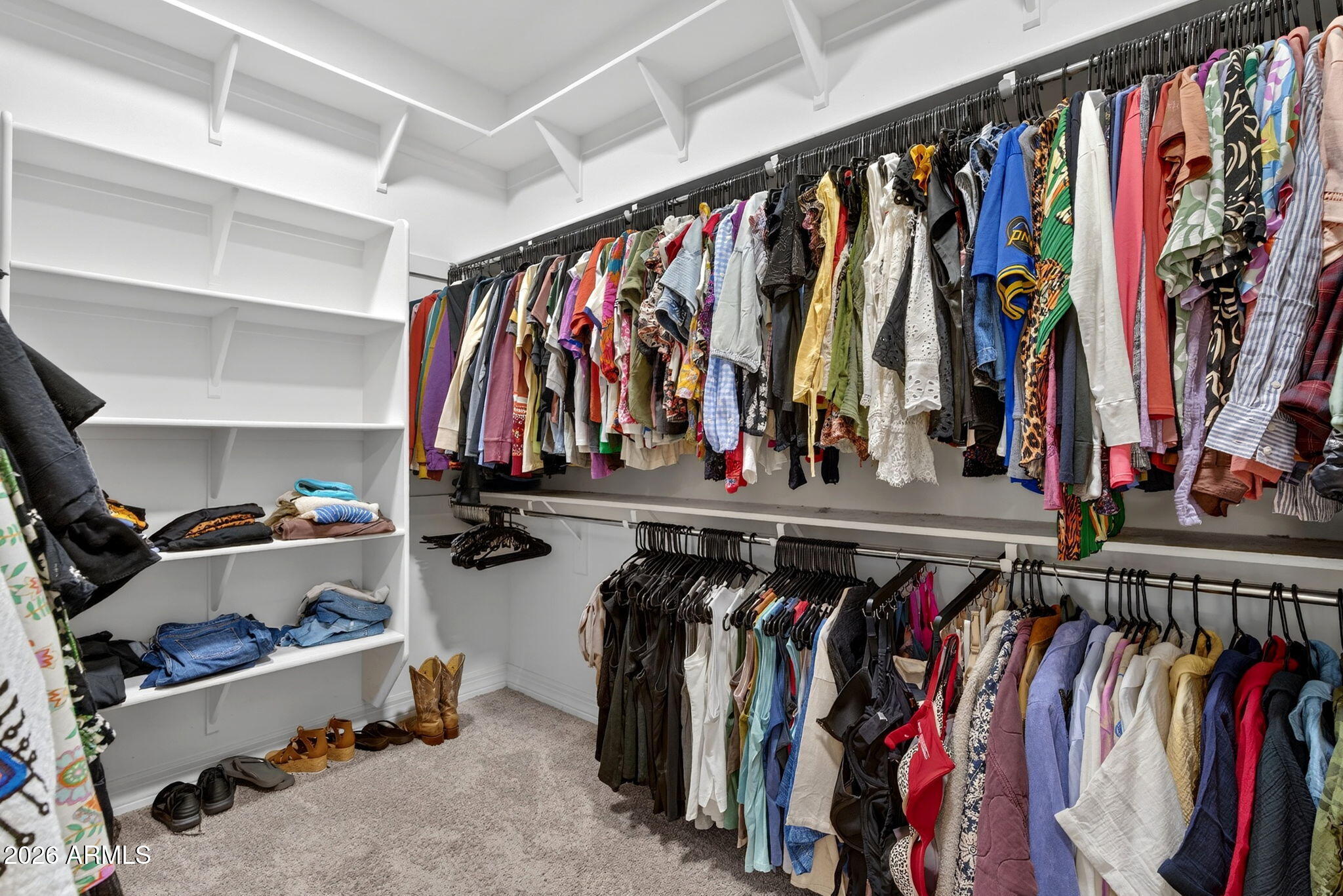 23064 E VIA LAS BRISAS