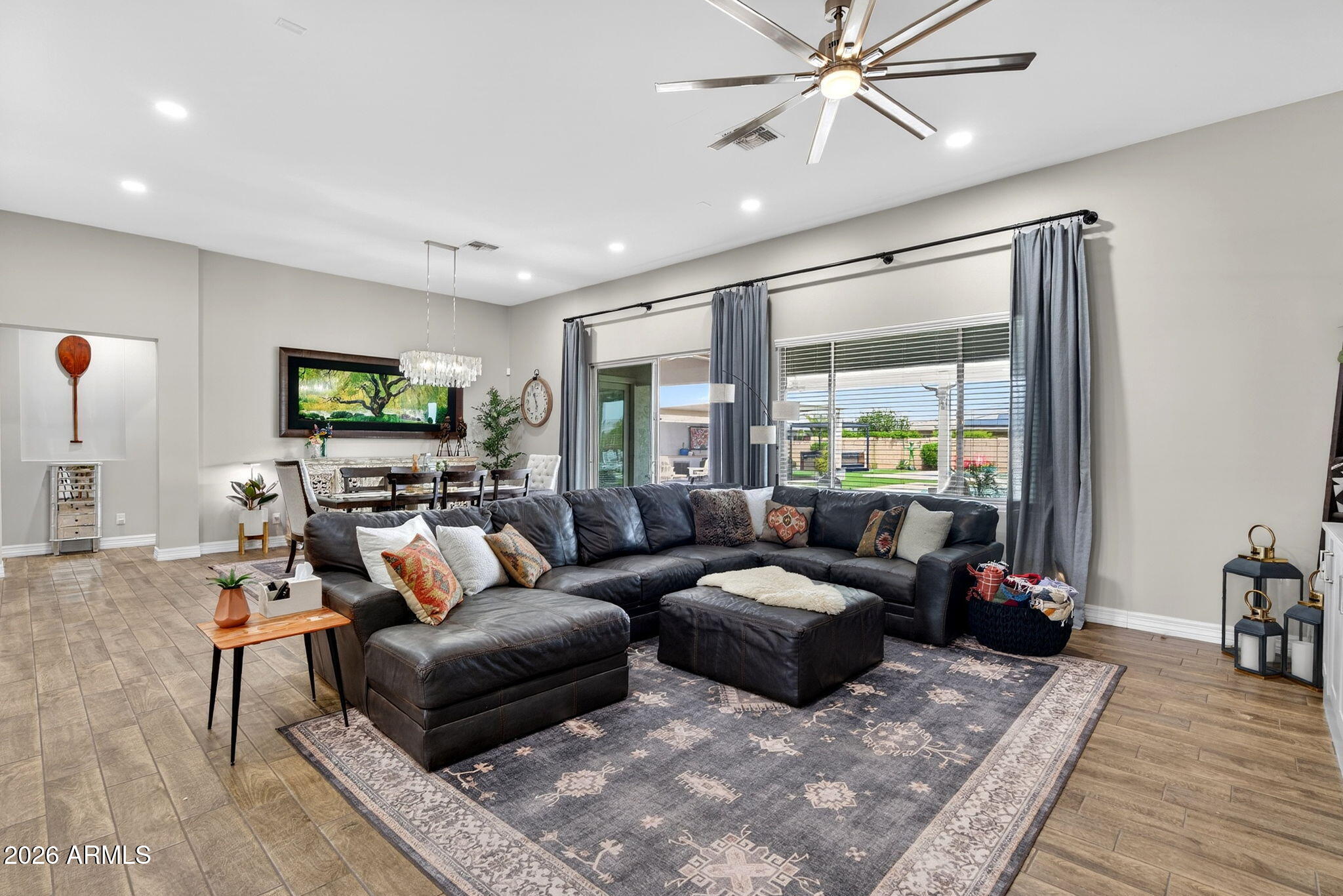 23064 E VIA LAS BRISAS