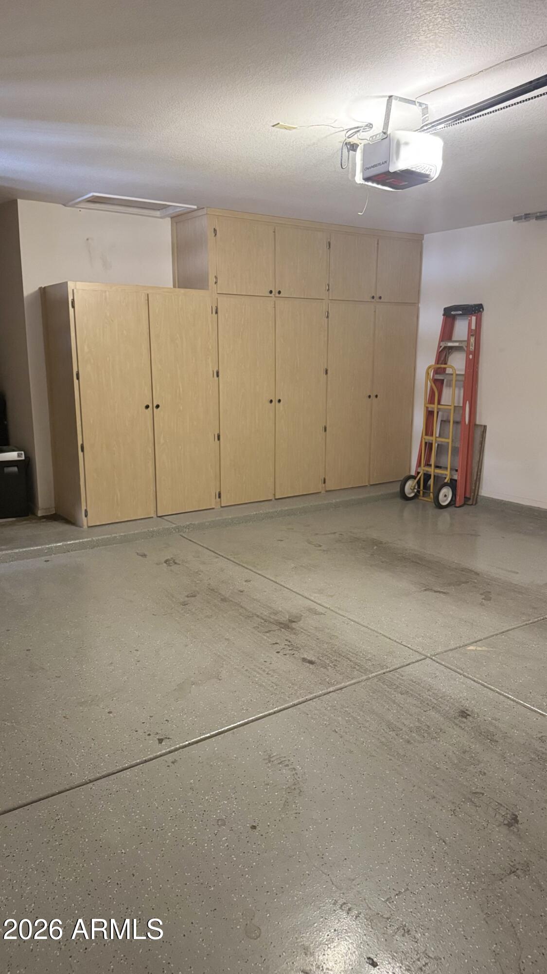 20038 N GREENVIEW Drive