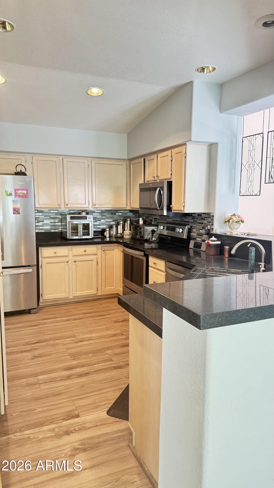 20038 N GREENVIEW Drive