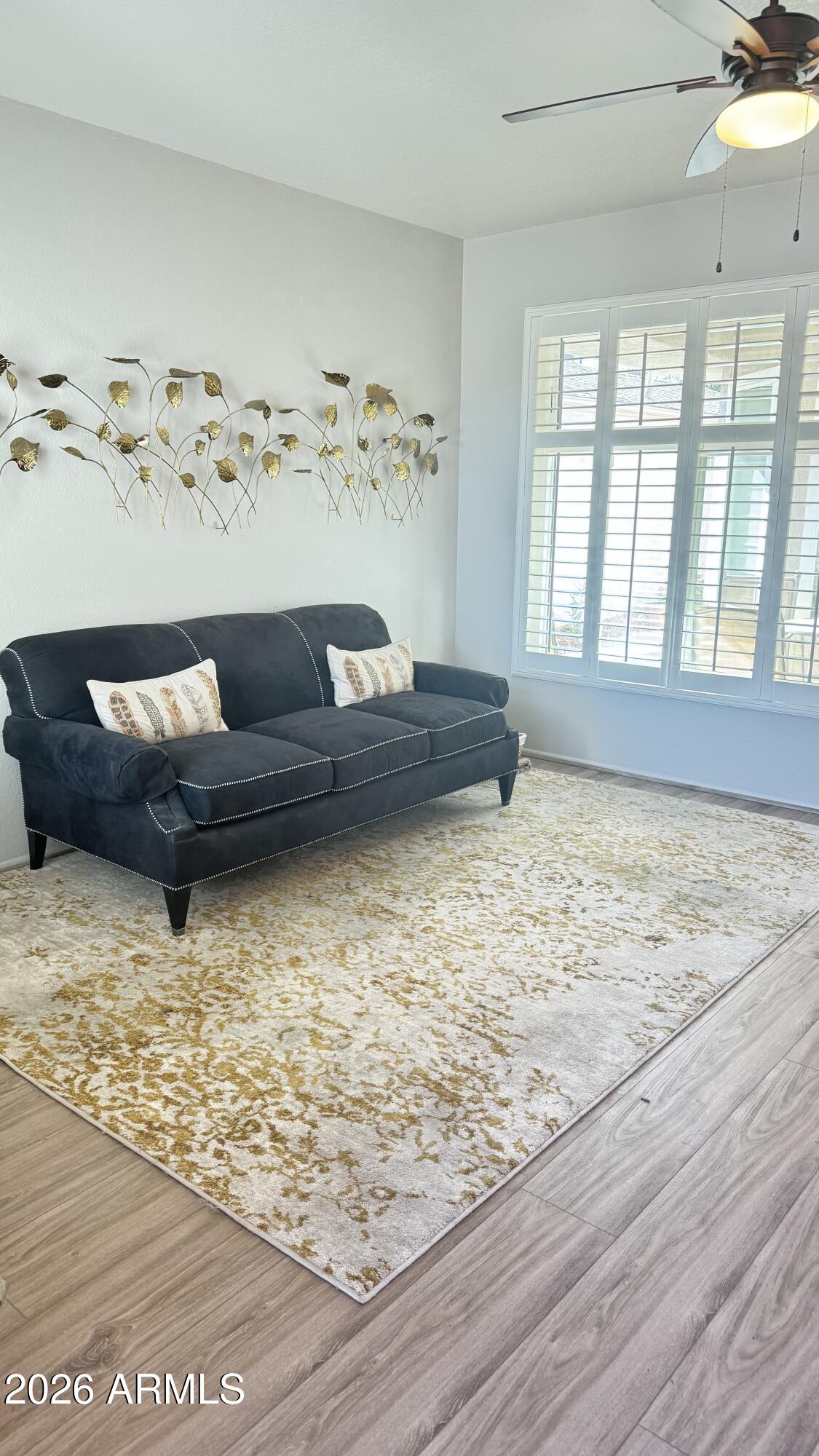 20038 N GREENVIEW Drive