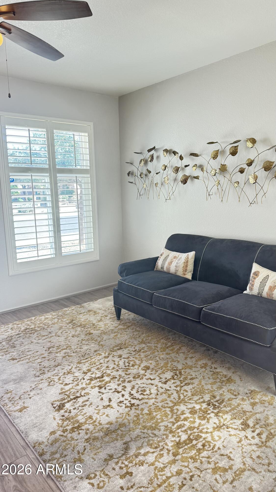 20038 N GREENVIEW Drive