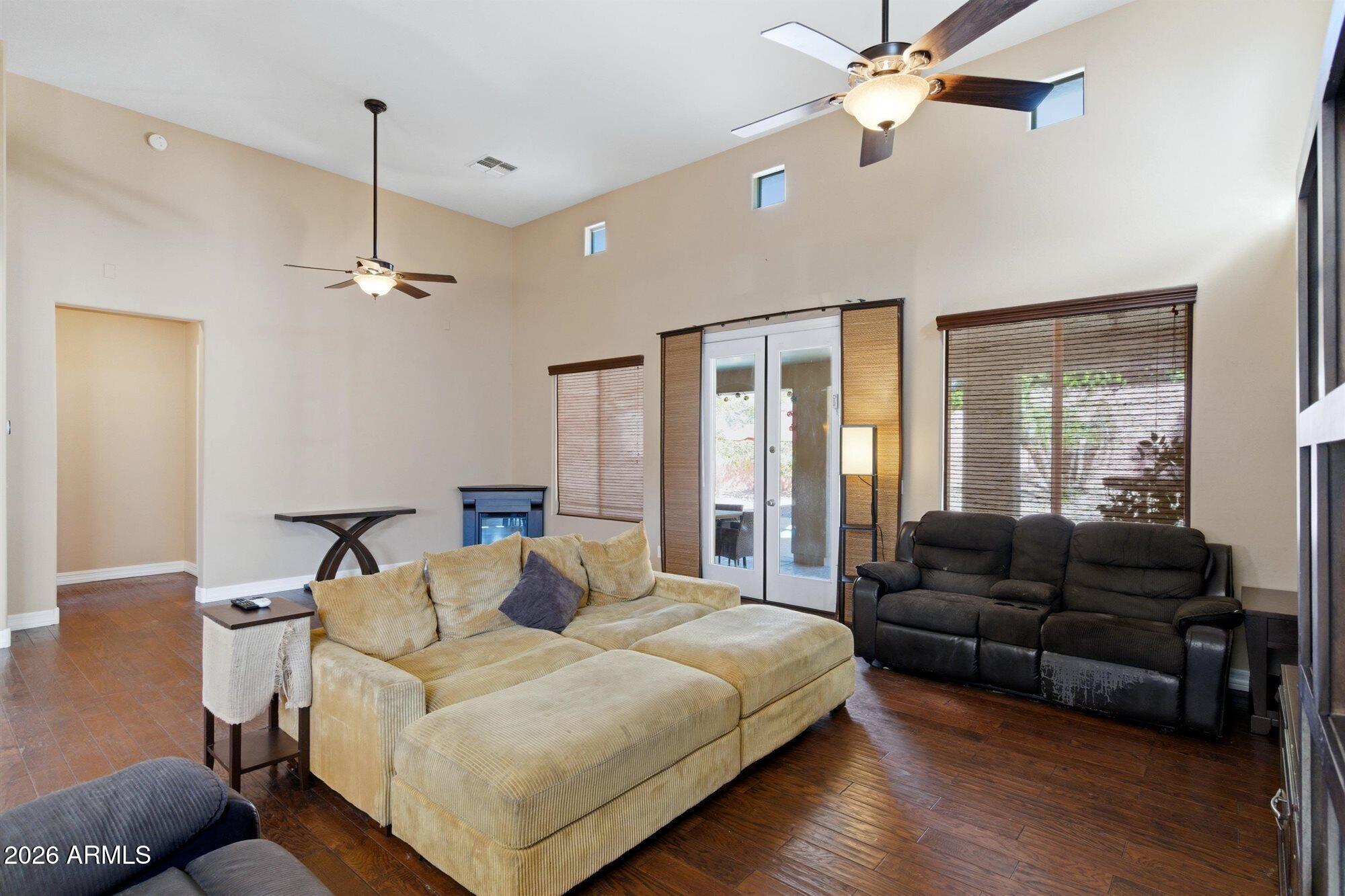 15244 W ALEXANDRIA Way