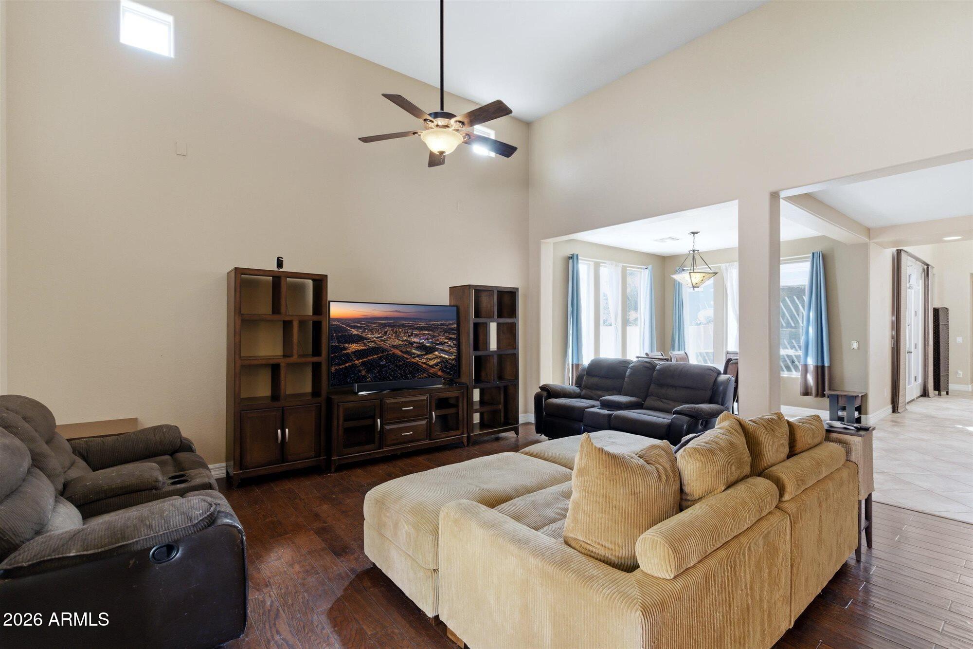 15244 W ALEXANDRIA Way