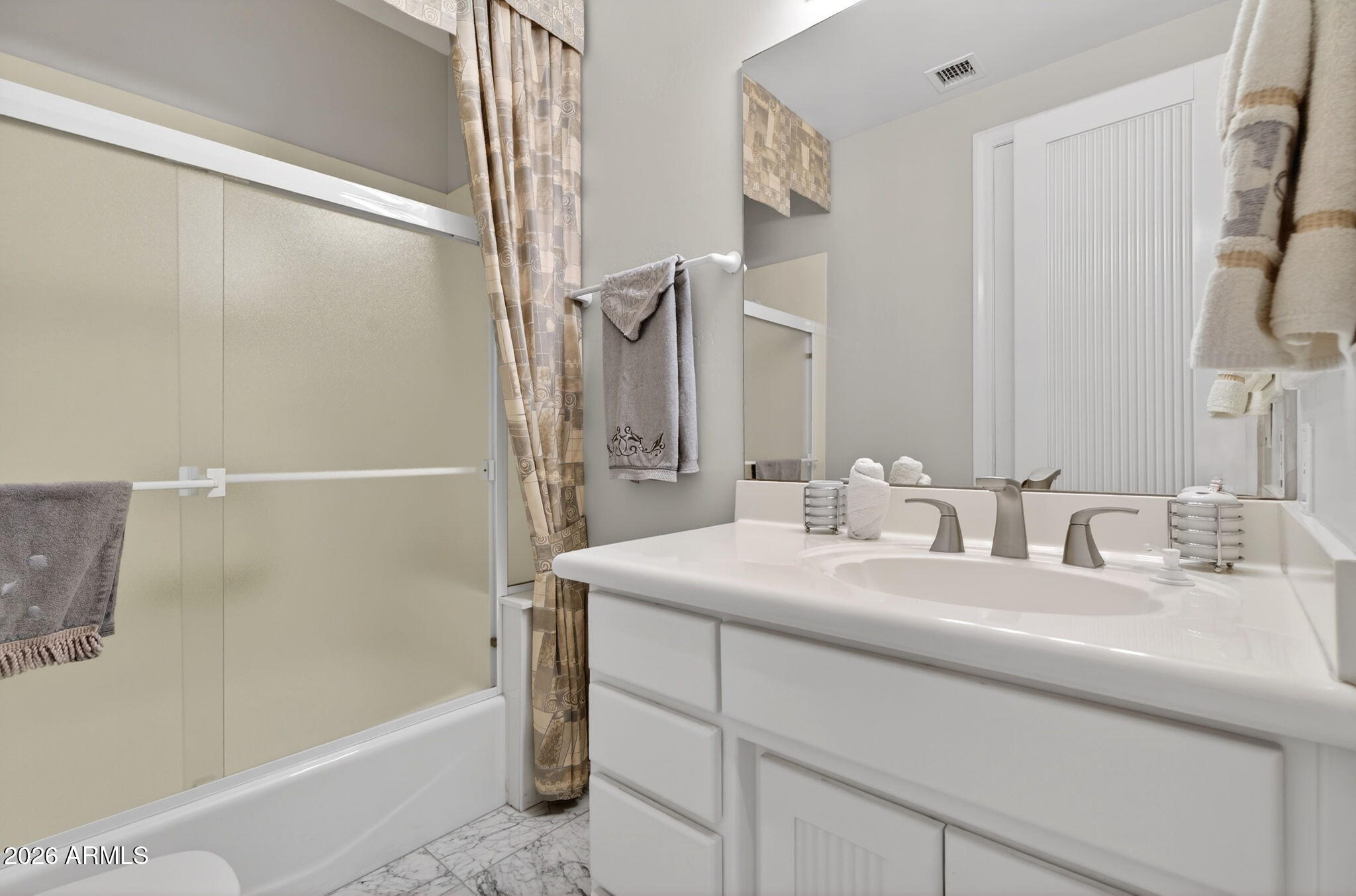 1318 E TREASURE COVE Drive