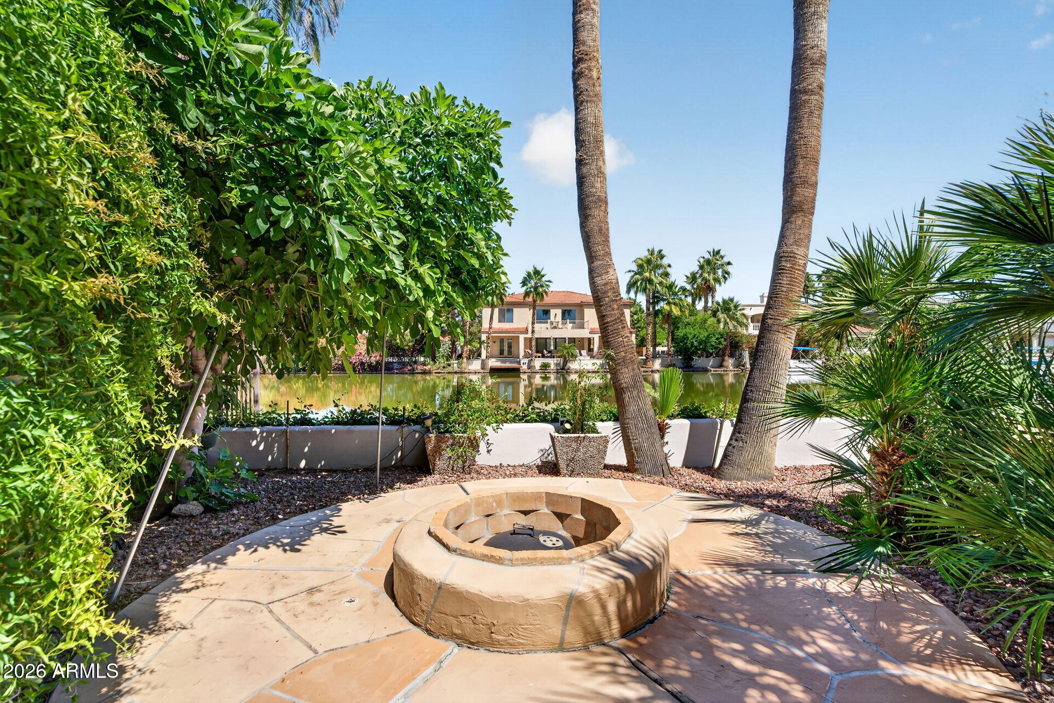 1318 E TREASURE COVE Drive