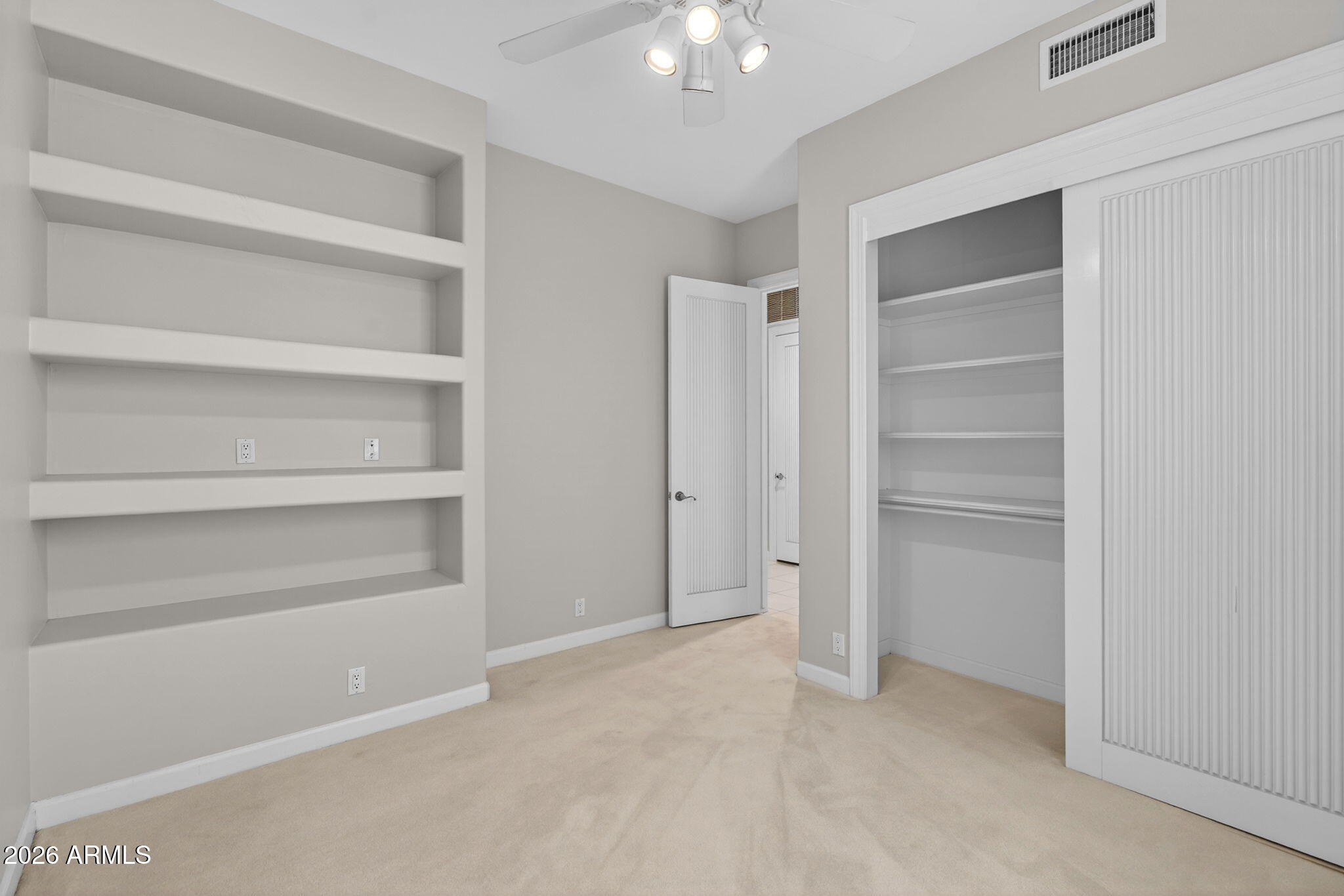 1318 E TREASURE COVE Drive