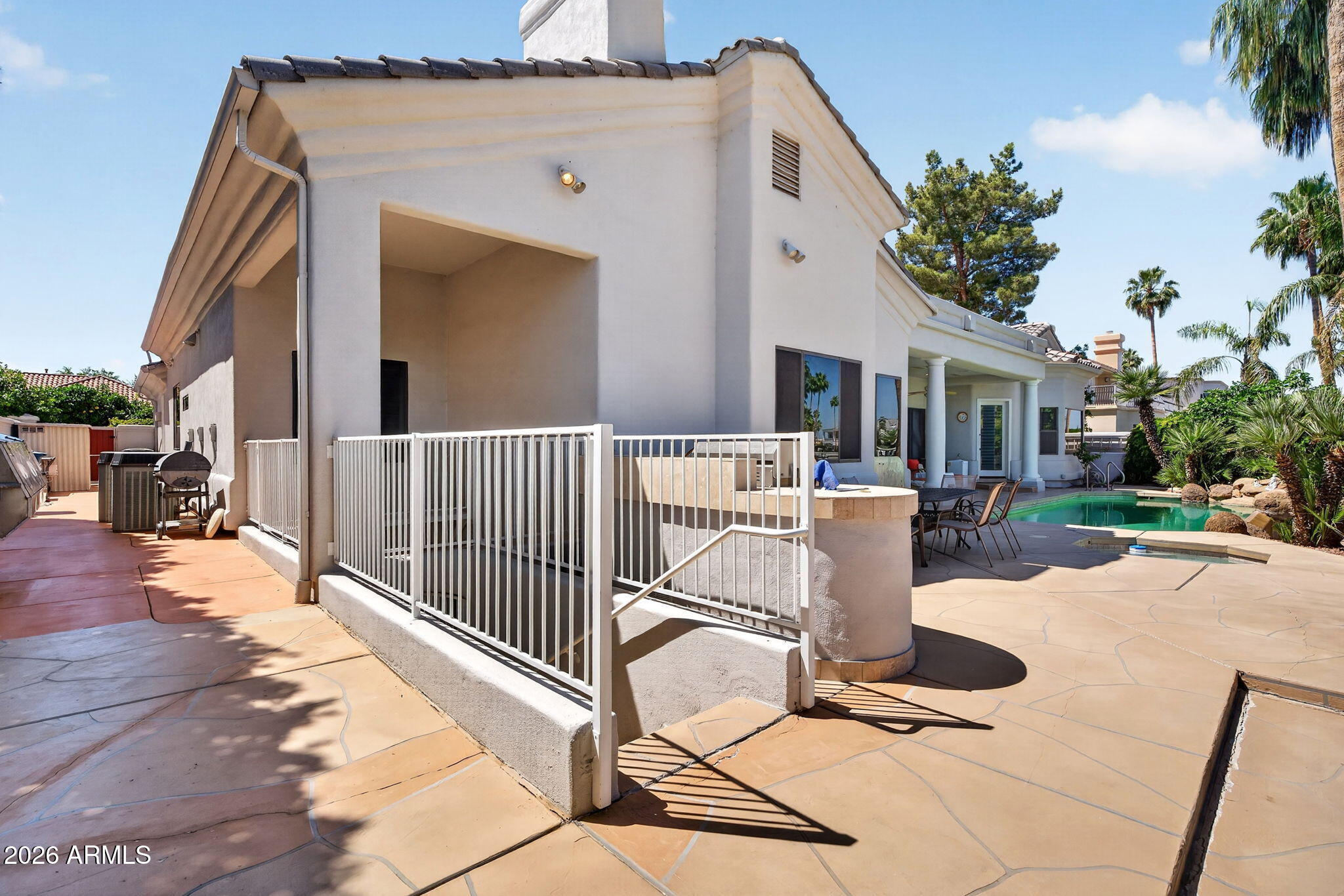 1318 E TREASURE COVE Drive