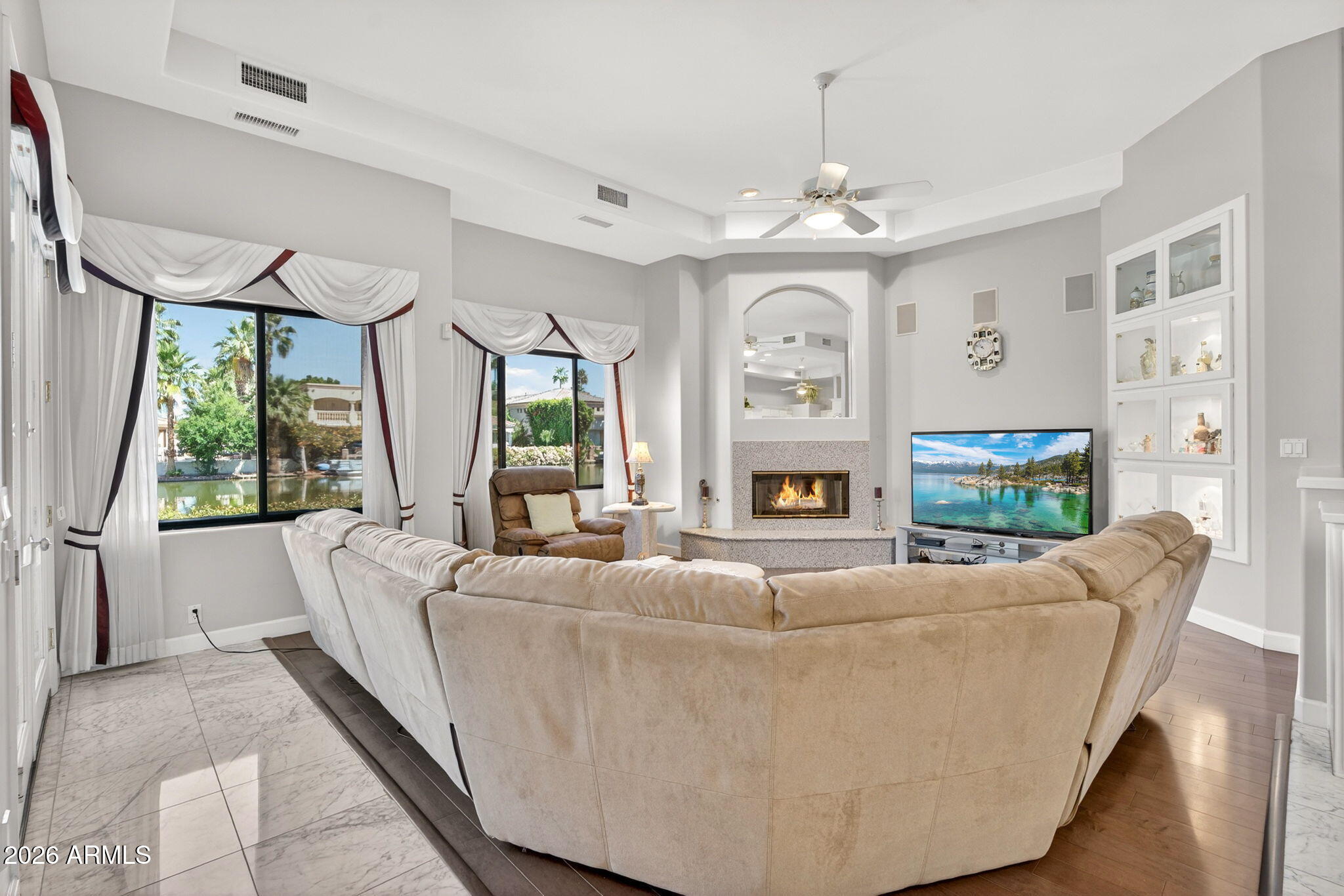 1318 E TREASURE COVE Drive