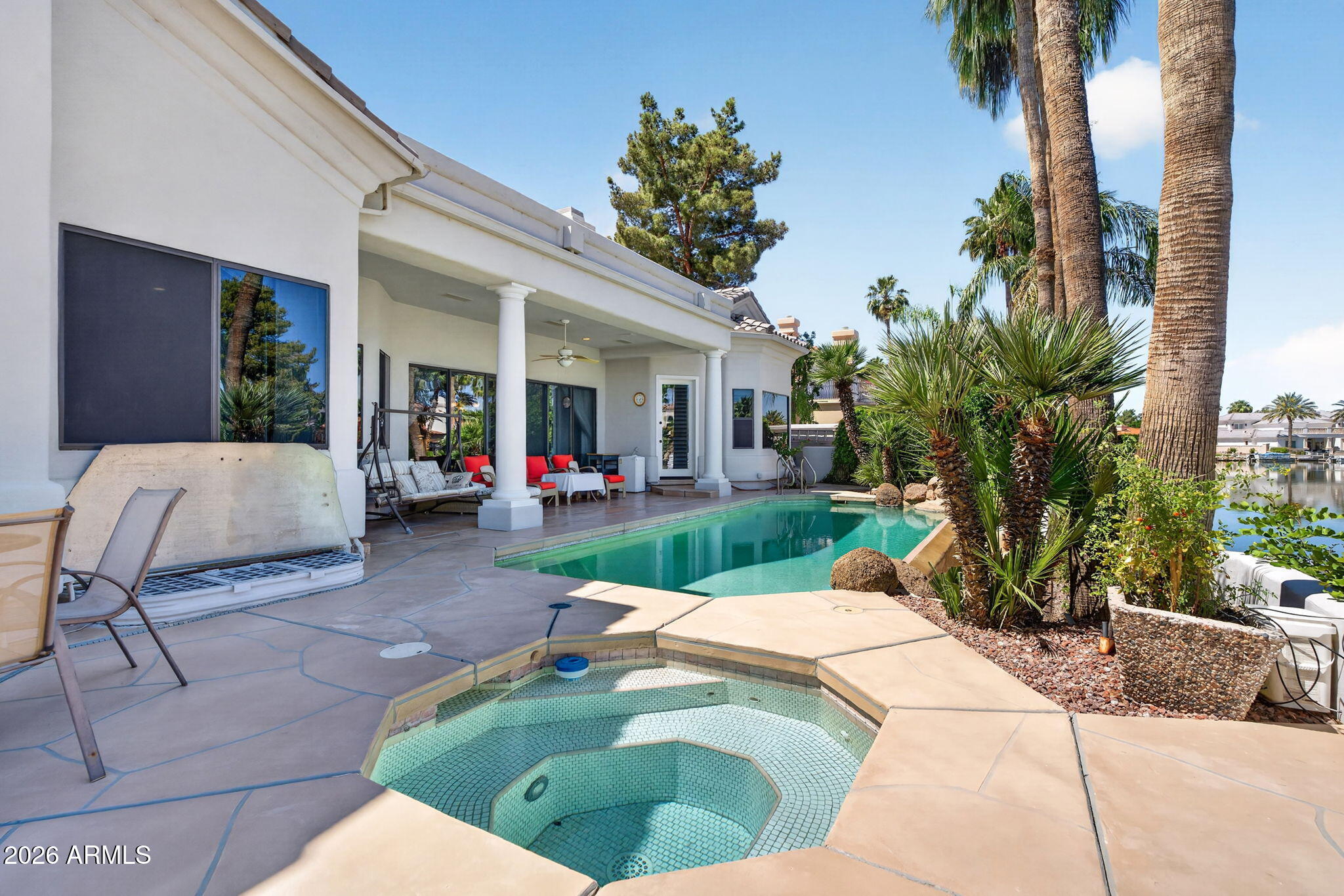 1318 E TREASURE COVE Drive