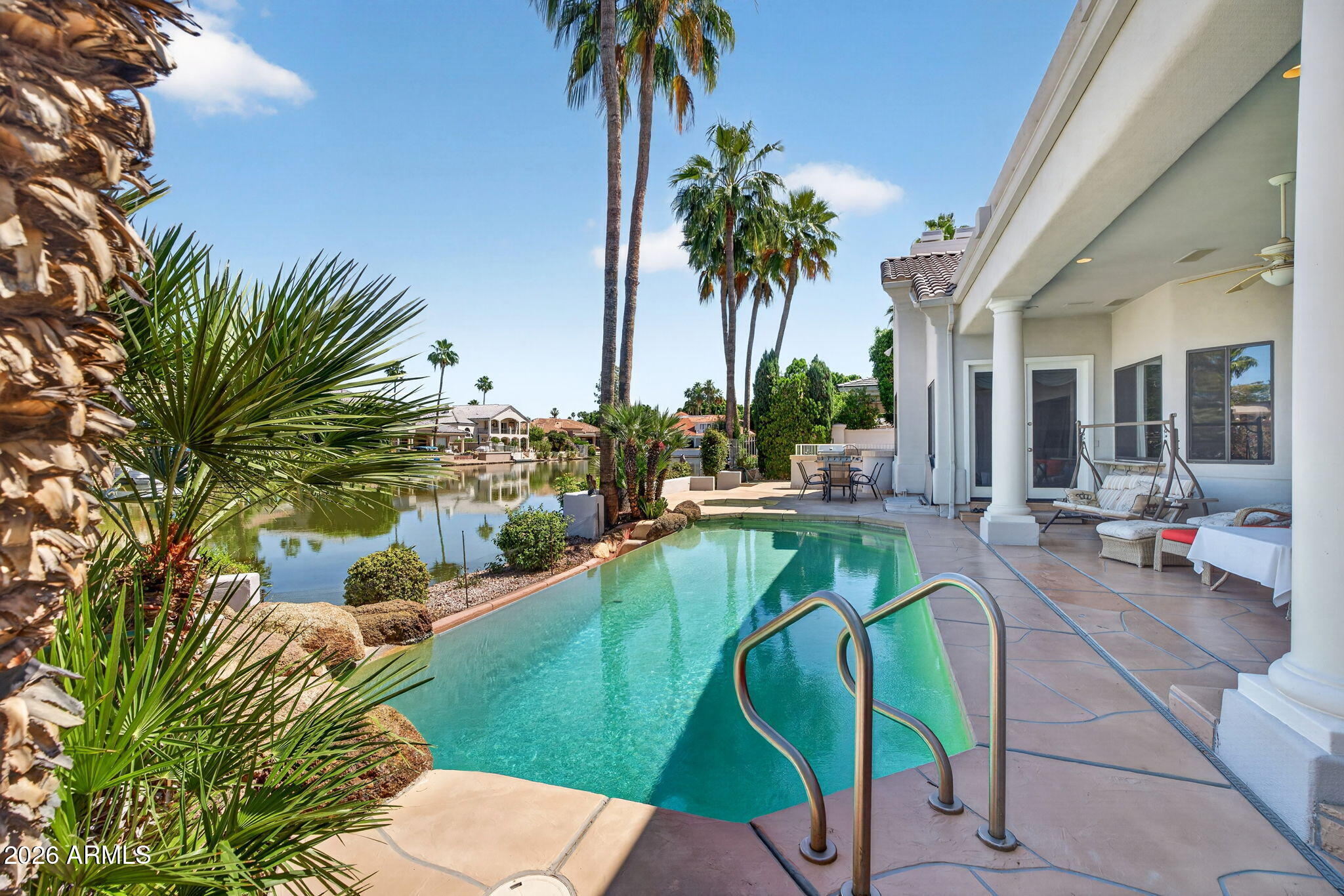 1318 E TREASURE COVE Drive