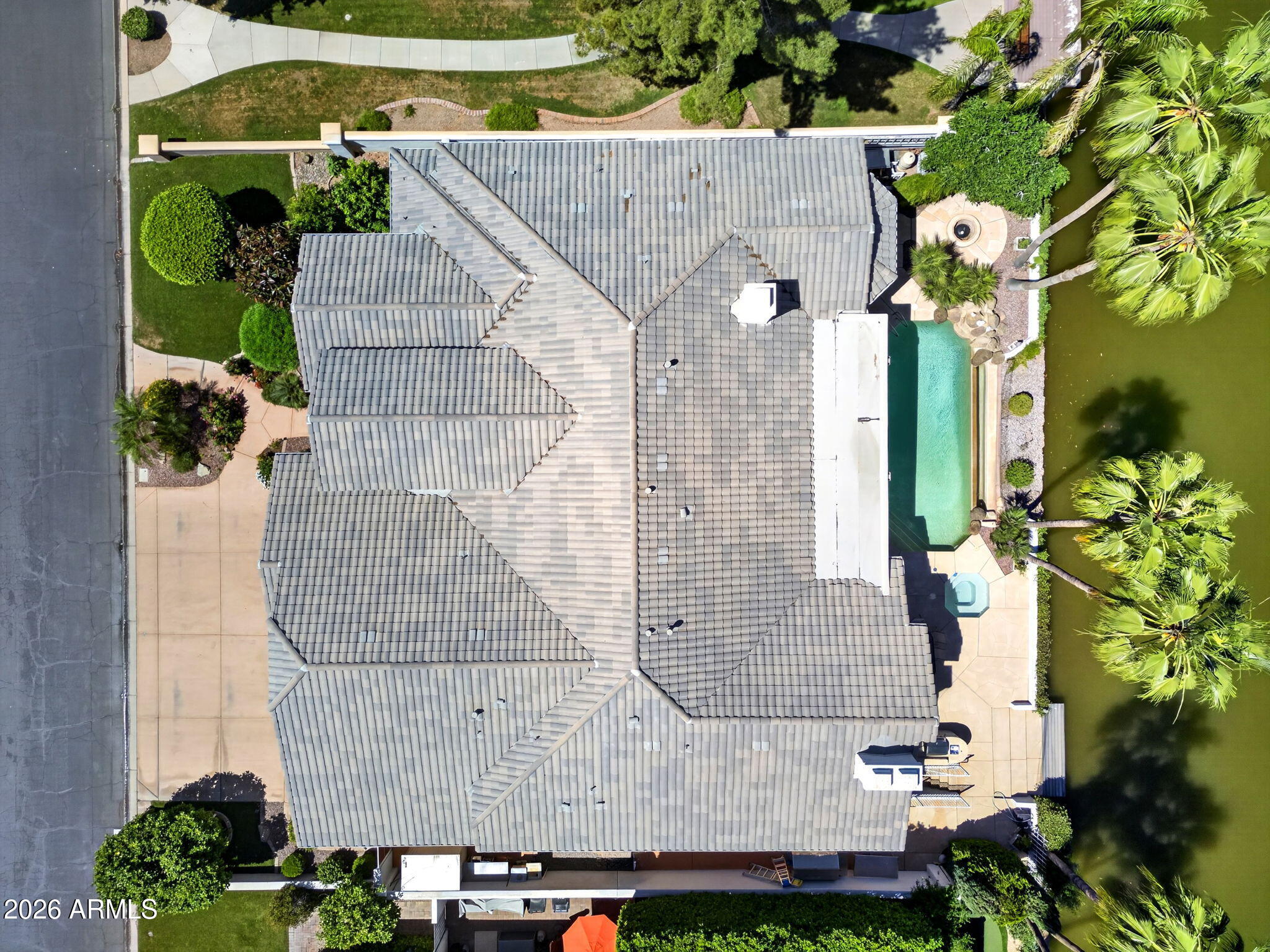 1318 E TREASURE COVE Drive