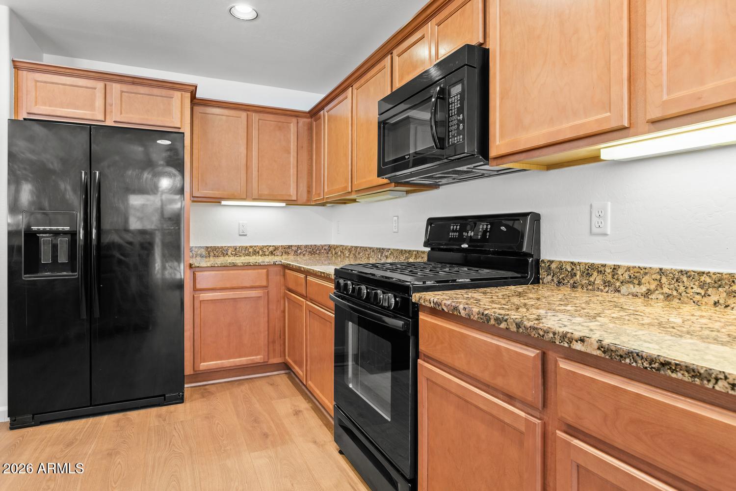 11014 W ELM Street
