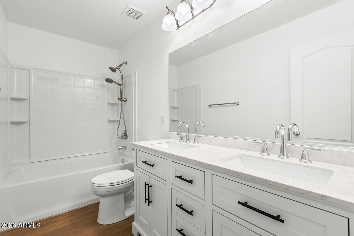 11014 W ELM Street